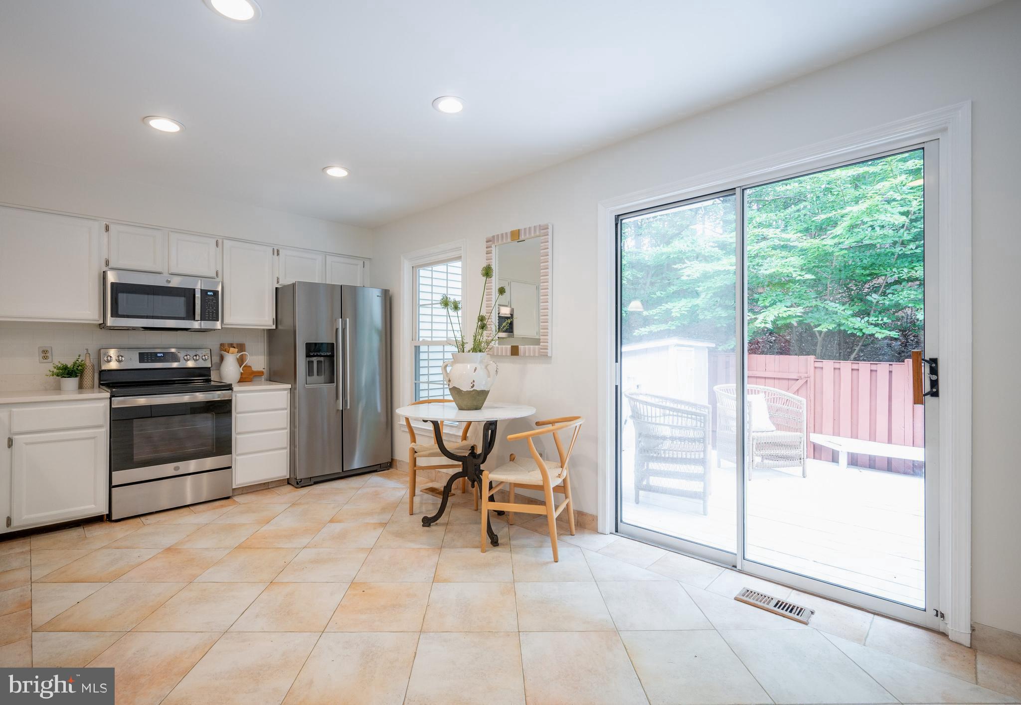 SPRINGFIELD OAKS - Residential