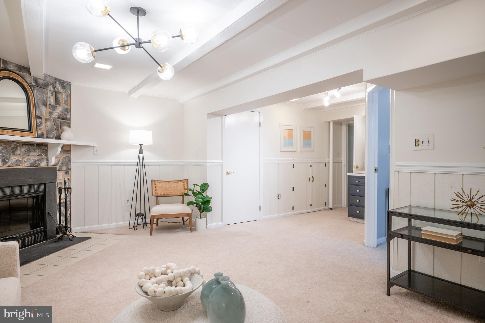 SPRINGFIELD OAKS - Residential