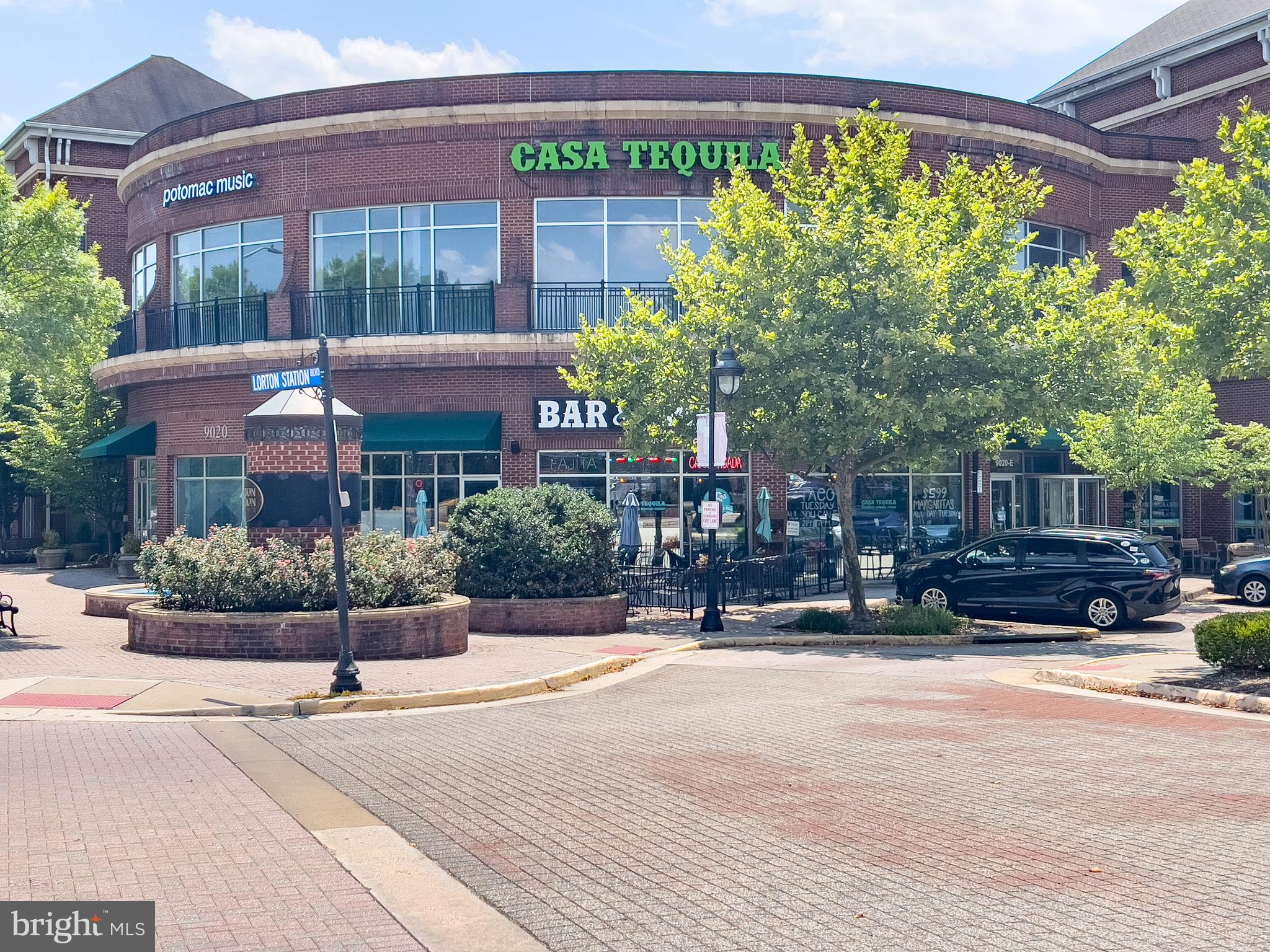 SPRINGFIELD OAKS - Residential