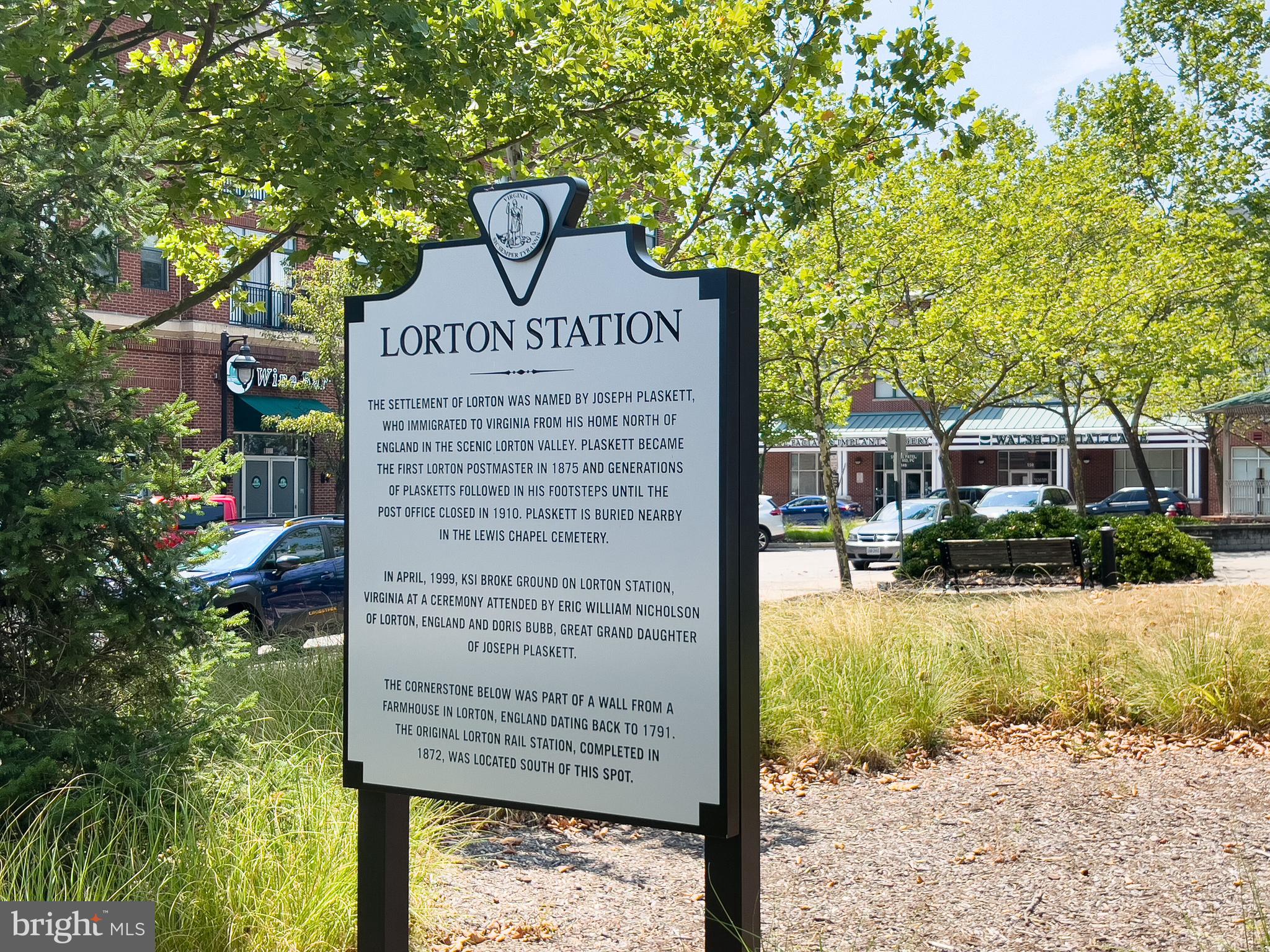 SPRINGFIELD OAKS - Residential