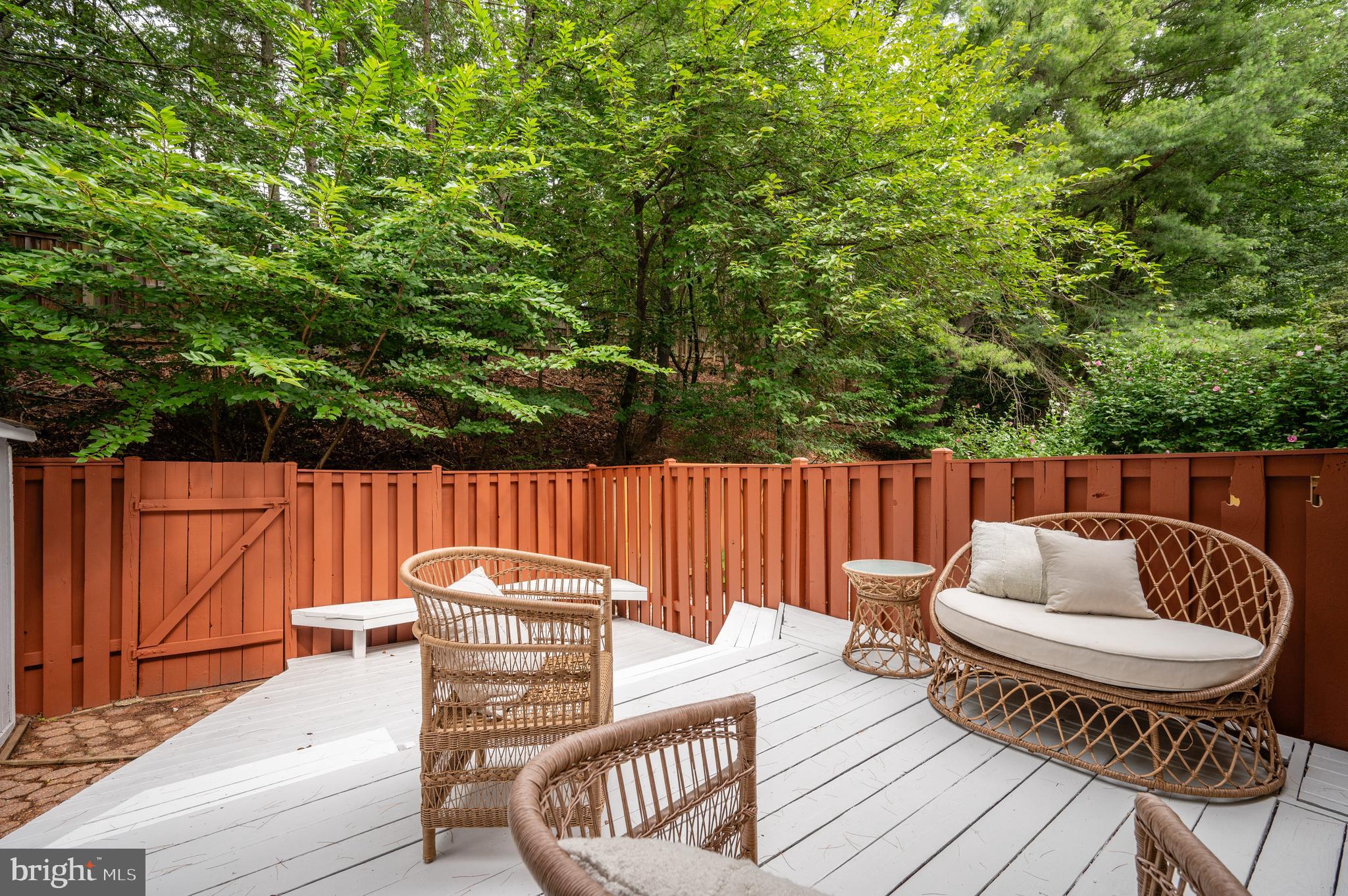 SPRINGFIELD OAKS - Residential