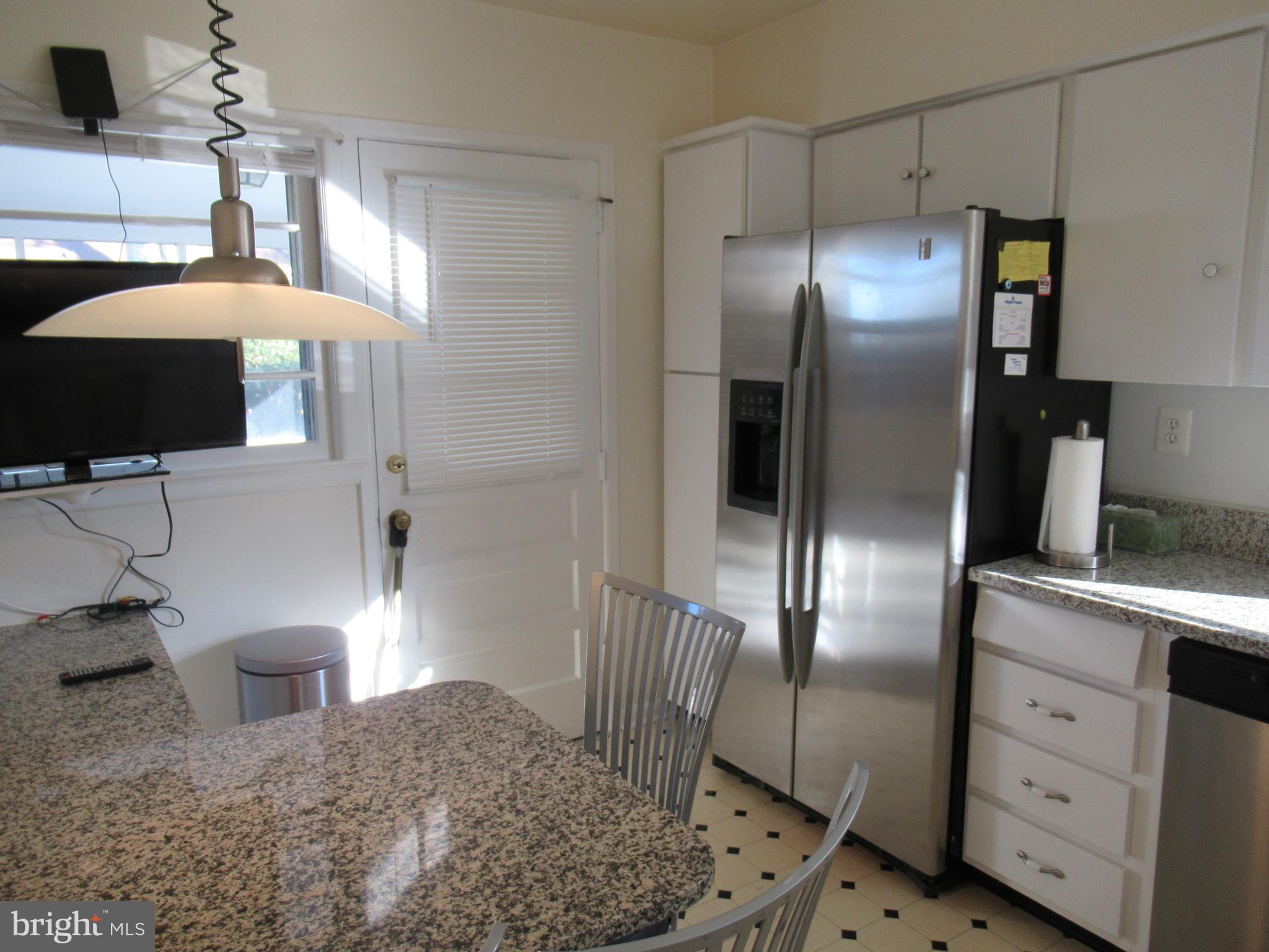 BOULEVARD MANOR - Residential Lease