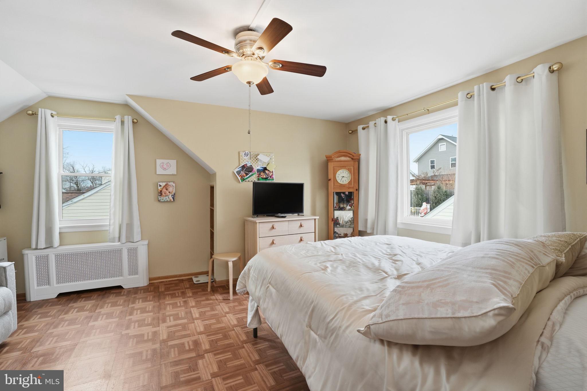 WASHINGTON HGTS - Residential