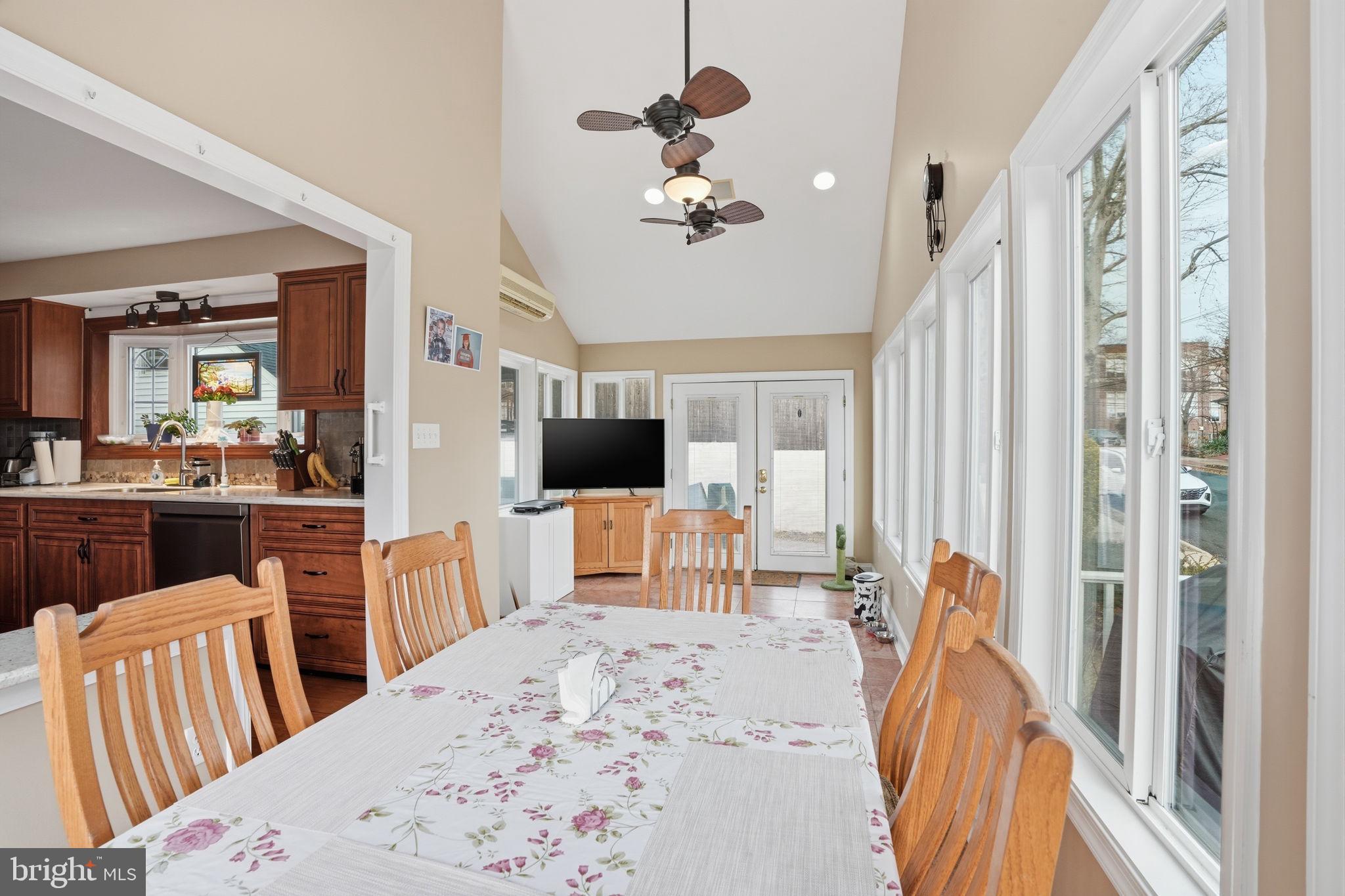 WASHINGTON HGTS - Residential