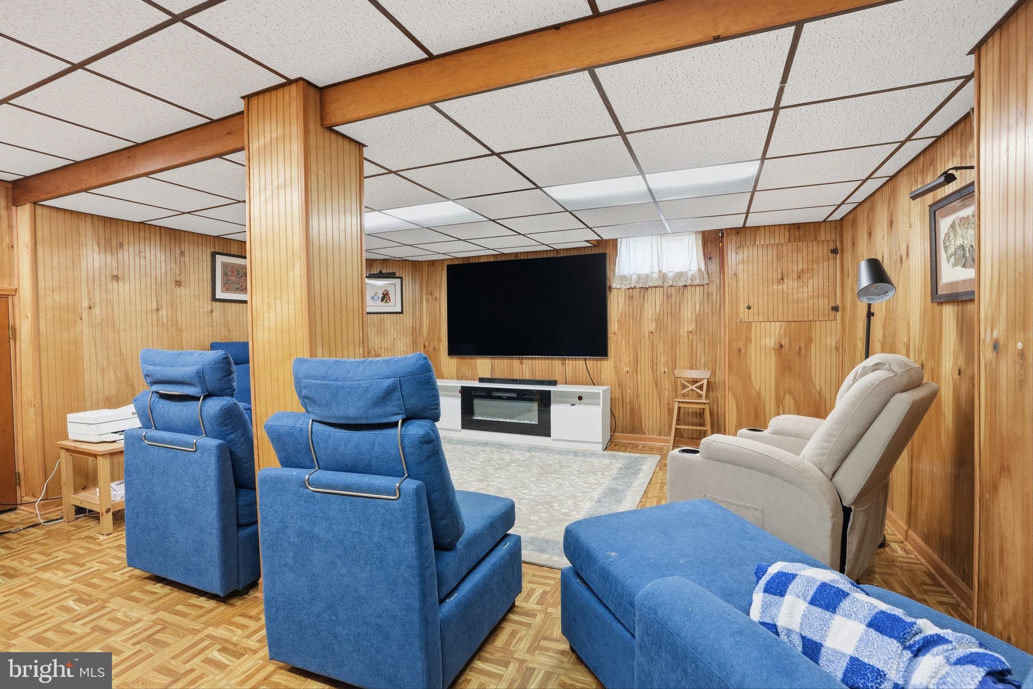 WASHINGTON HGTS - Residential