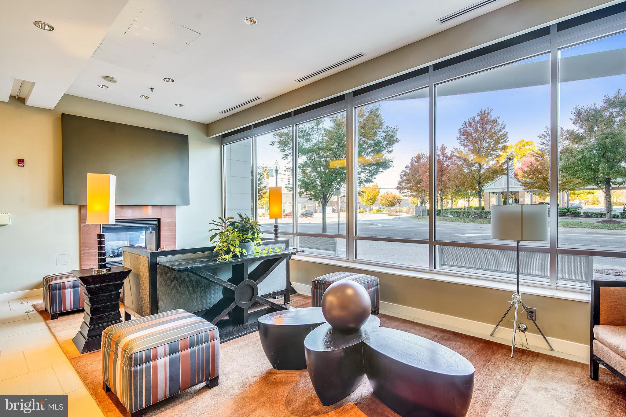 MIDTOWN BETHESDA NORTH - Residential