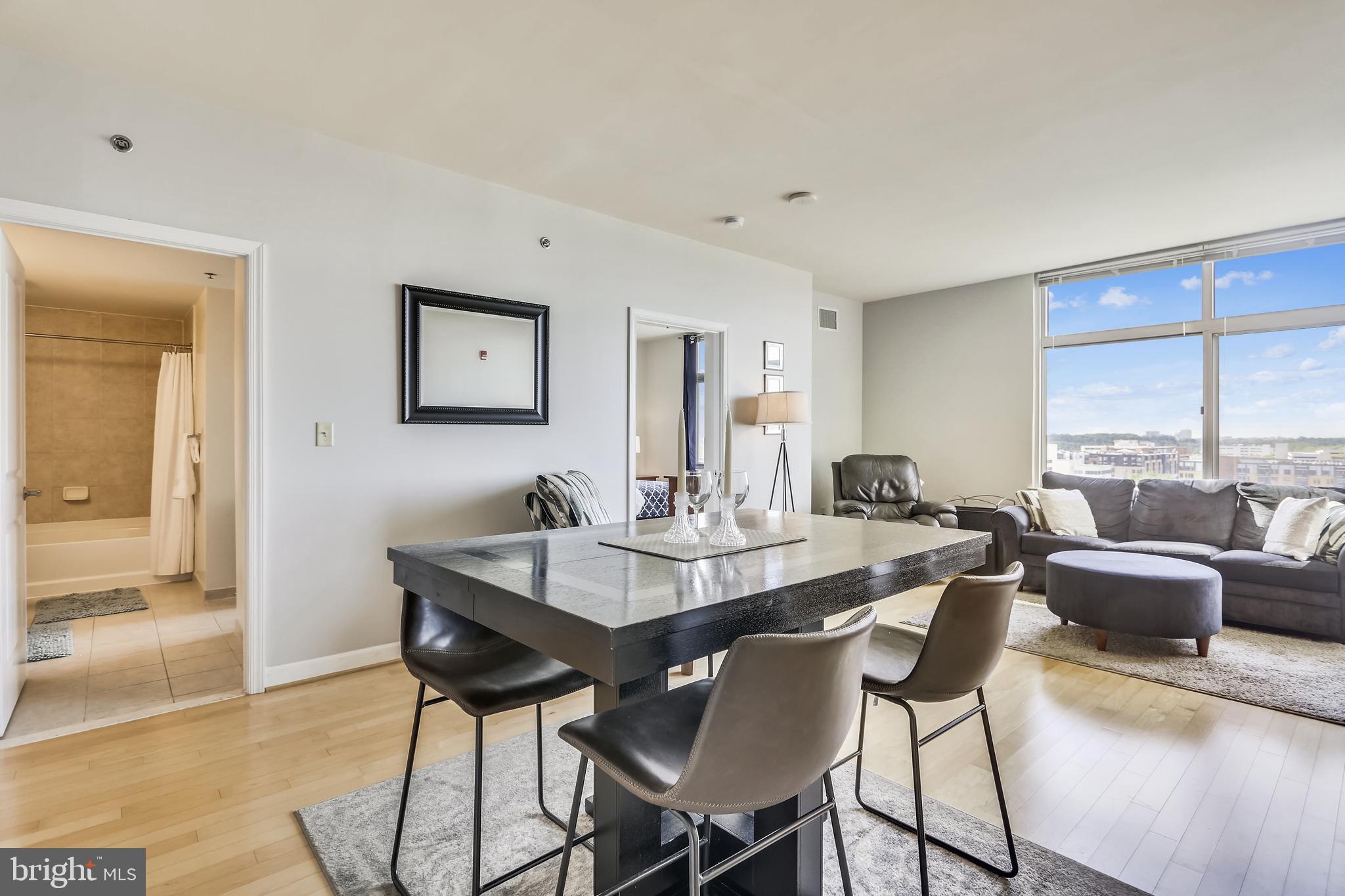 MIDTOWN BETHESDA NORTH - Residential