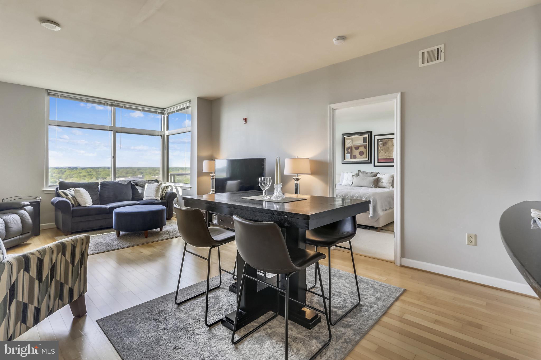 MIDTOWN BETHESDA NORTH - Residential