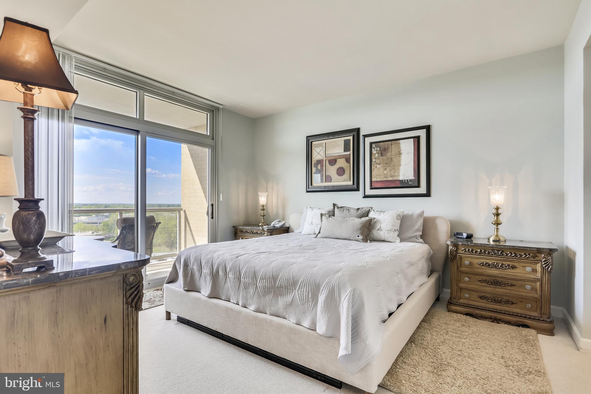 MIDTOWN BETHESDA NORTH - Residential