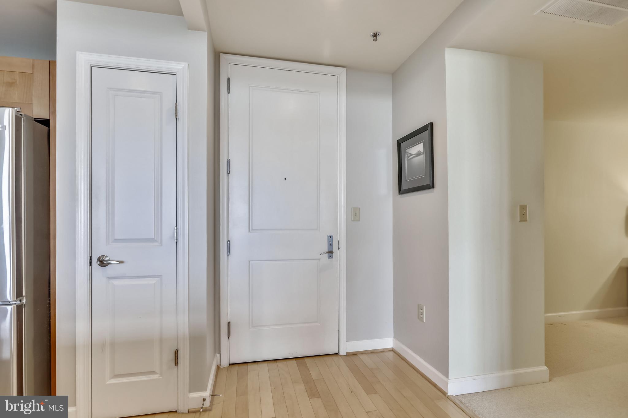 MIDTOWN BETHESDA NORTH - Residential