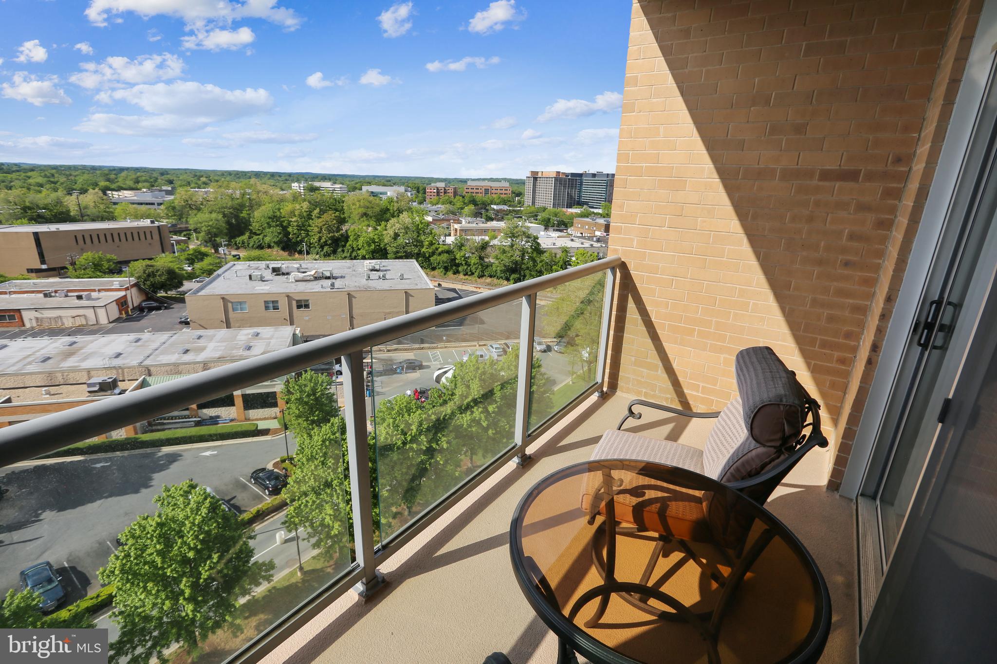 MIDTOWN BETHESDA NORTH - Residential