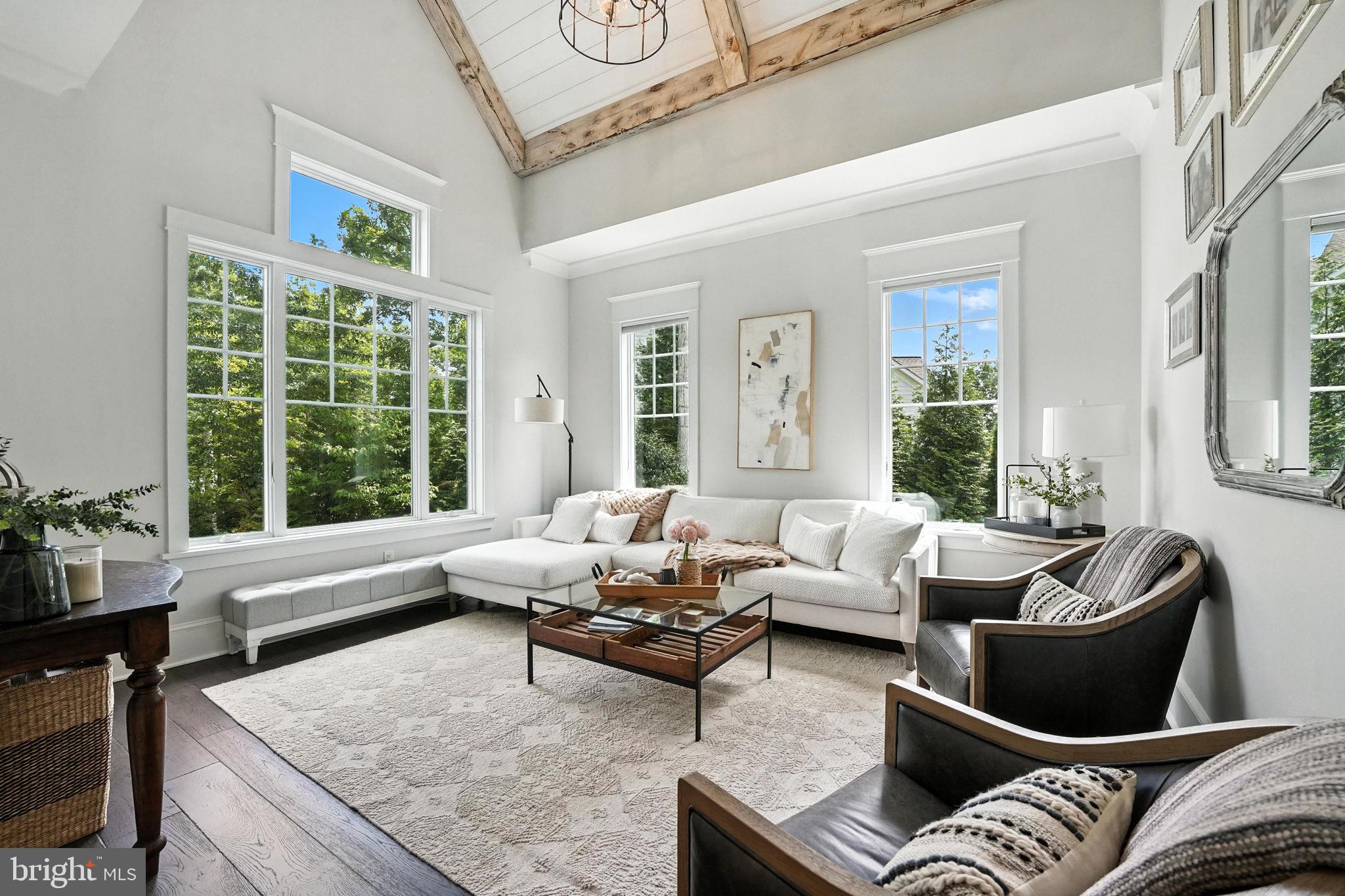 FAWN LAKE - Residential