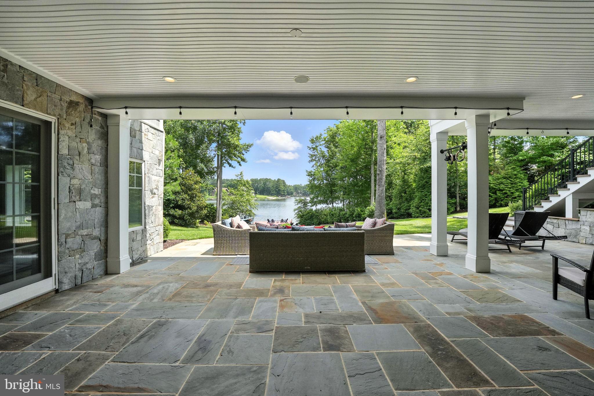 FAWN LAKE - Residential