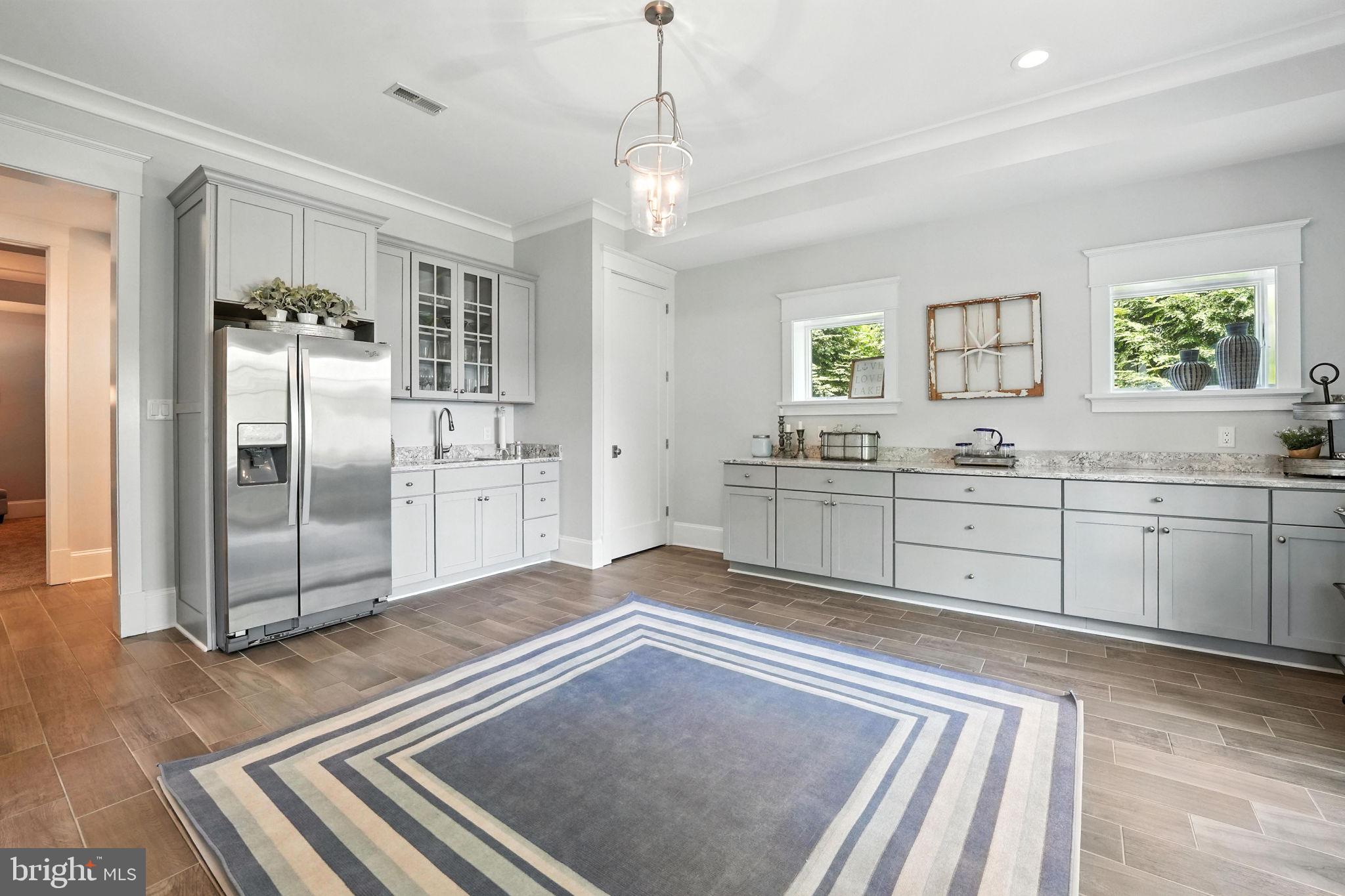 FAWN LAKE - Residential