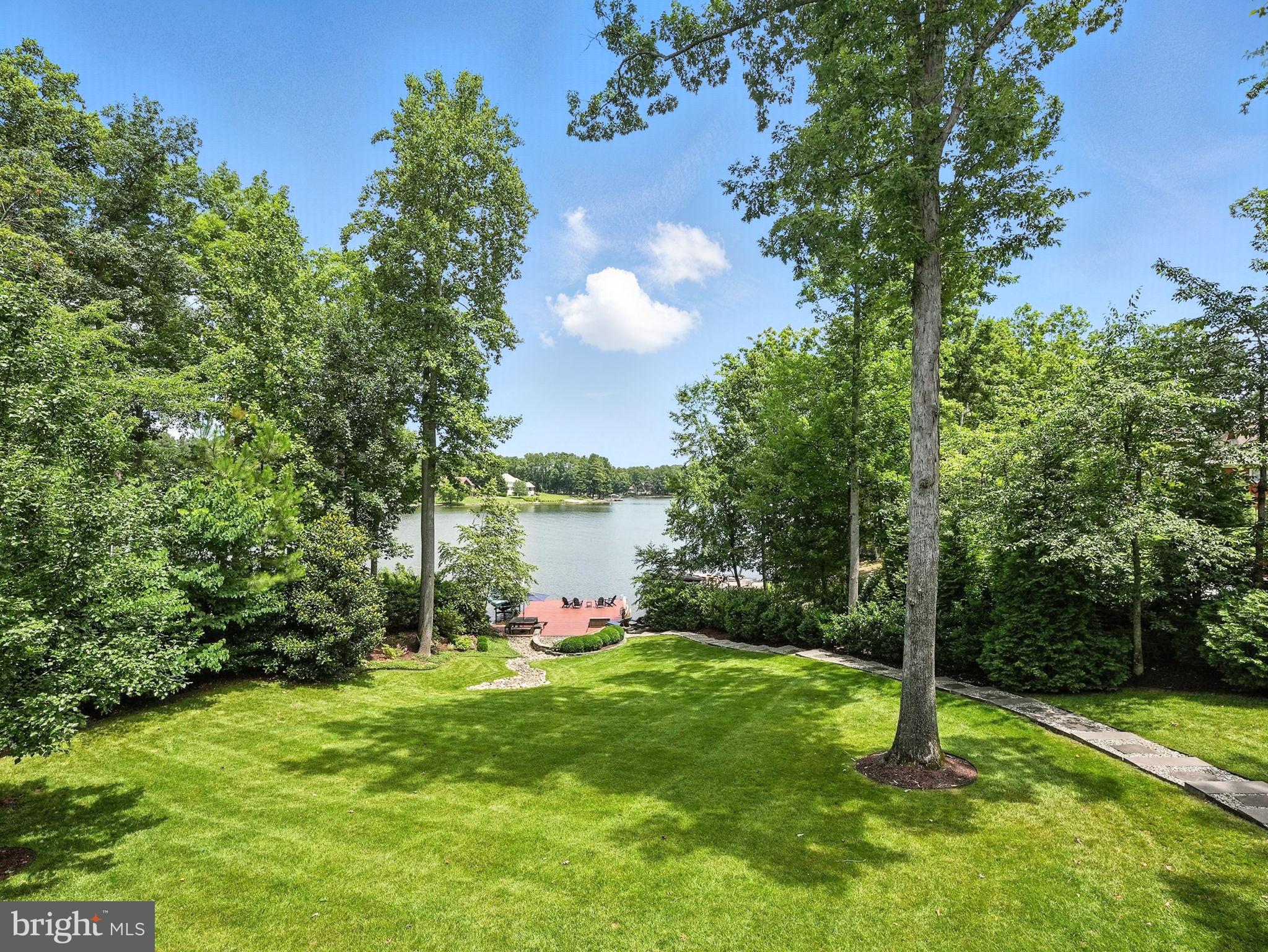 FAWN LAKE - Residential