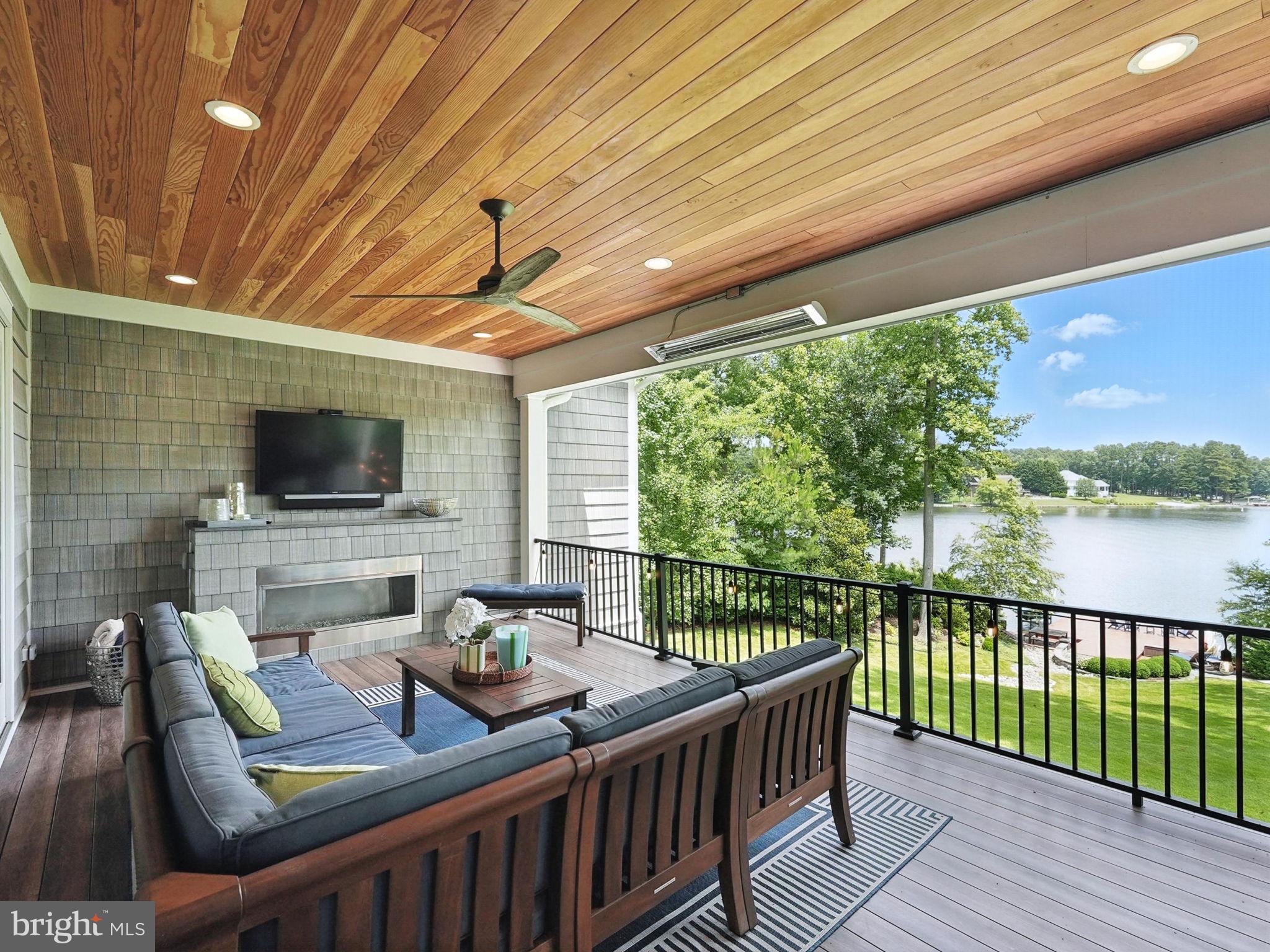 FAWN LAKE - Residential