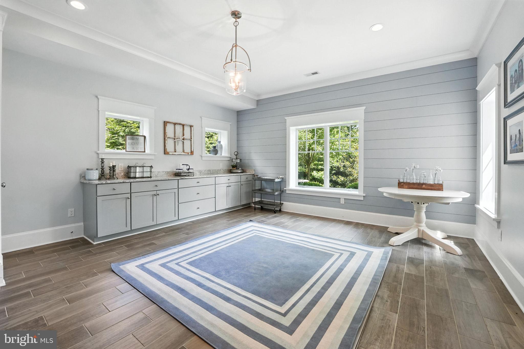 FAWN LAKE - Residential