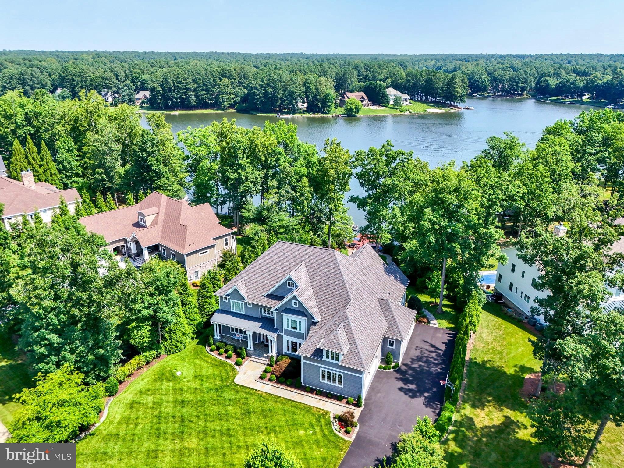 FAWN LAKE - Residential