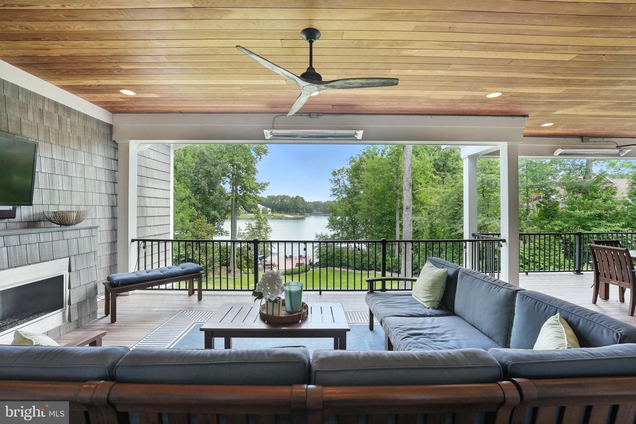 FAWN LAKE - Residential