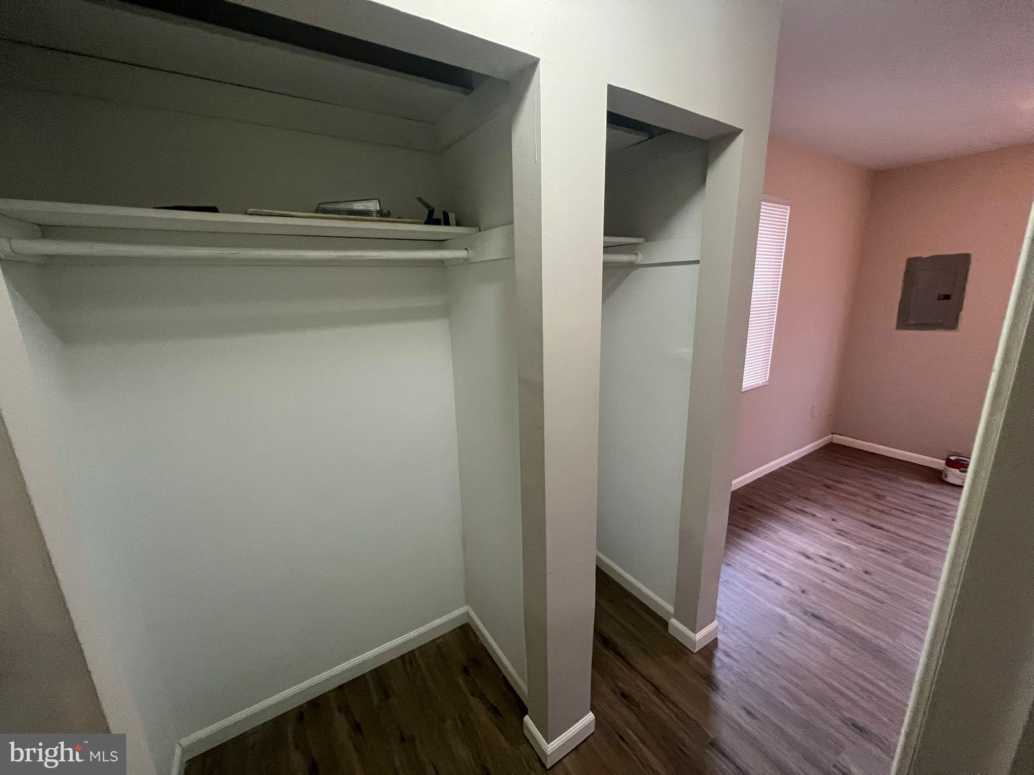 BROOKLYN - Residential