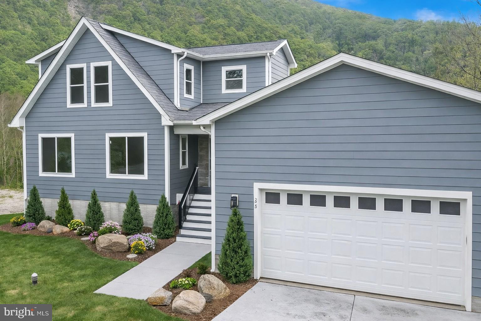 BLACK BEAR CROSSING - Residential