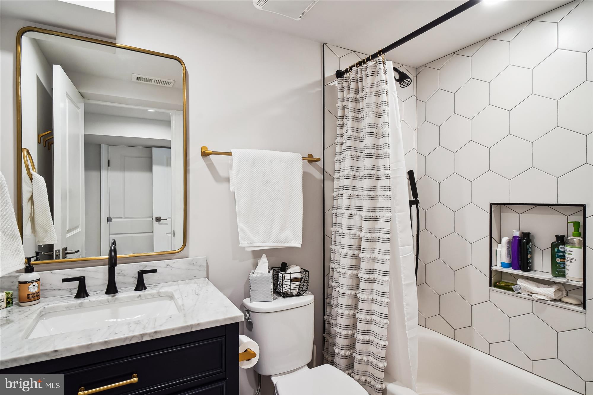 WHITE FLINT PARK - Residential