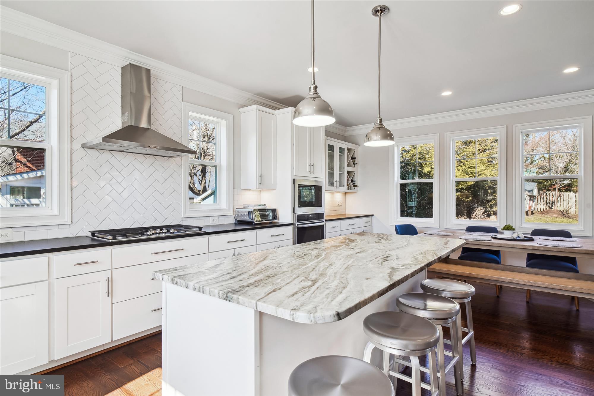 WHITE FLINT PARK - Residential