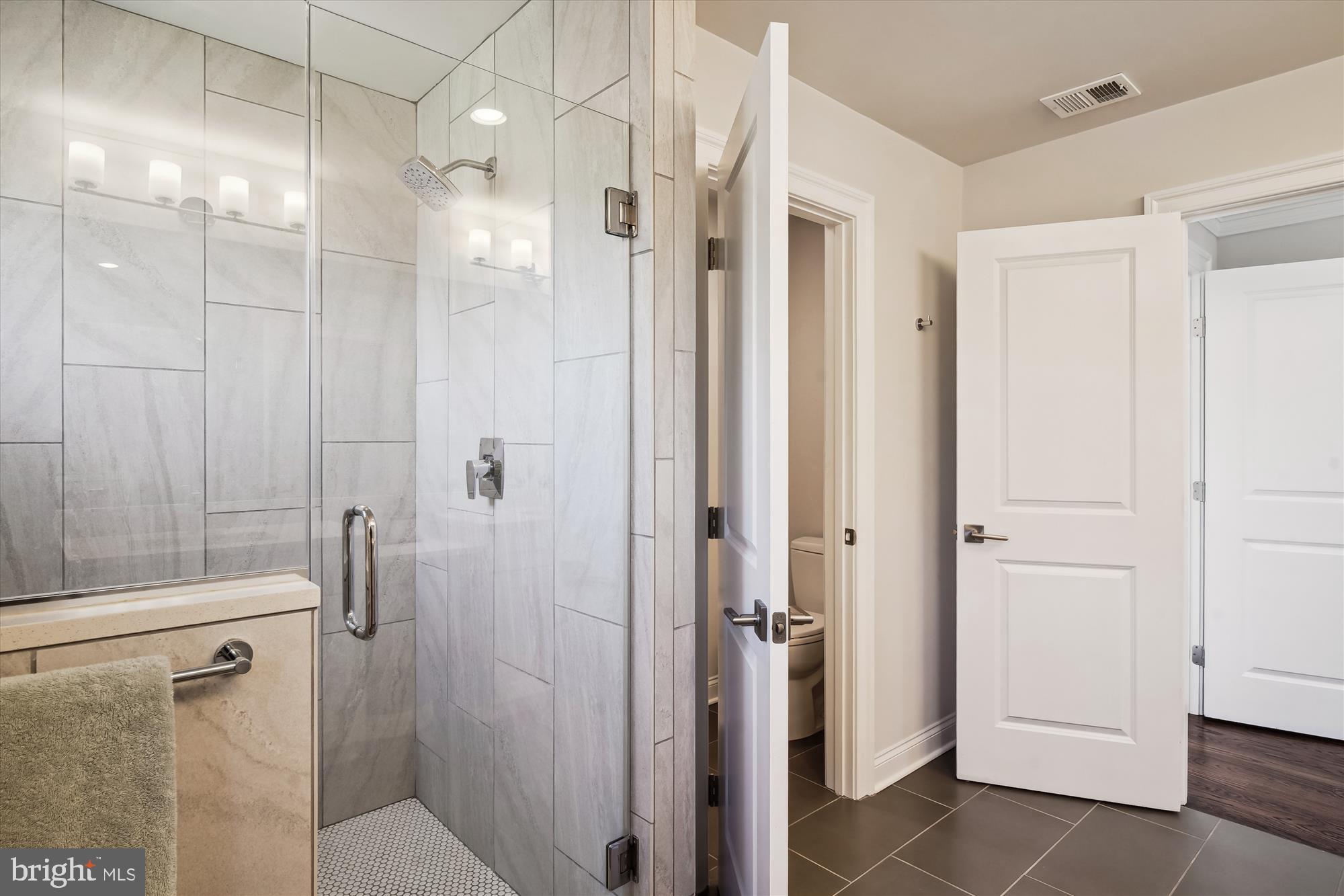 WHITE FLINT PARK - Residential