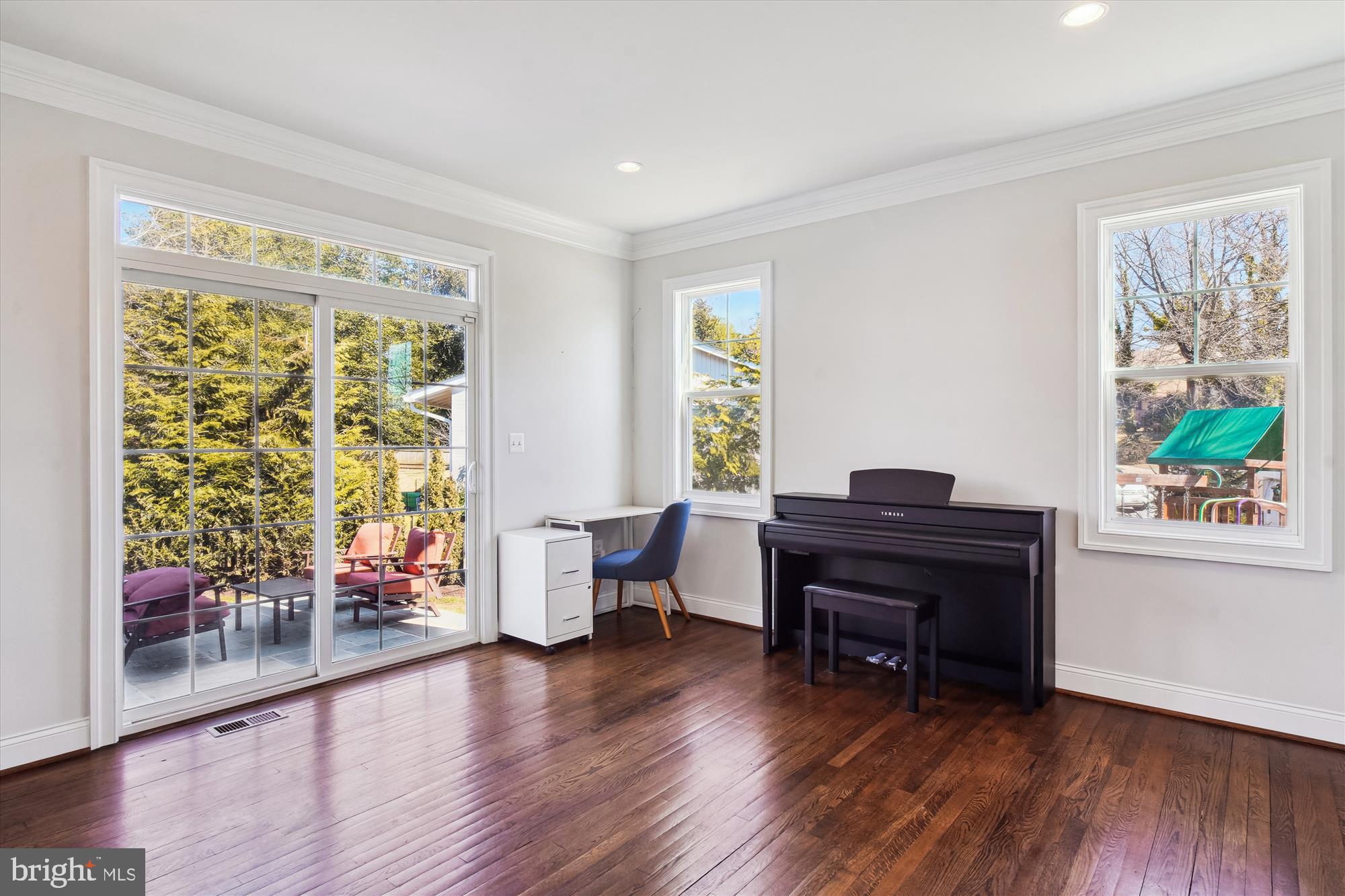 WHITE FLINT PARK - Residential