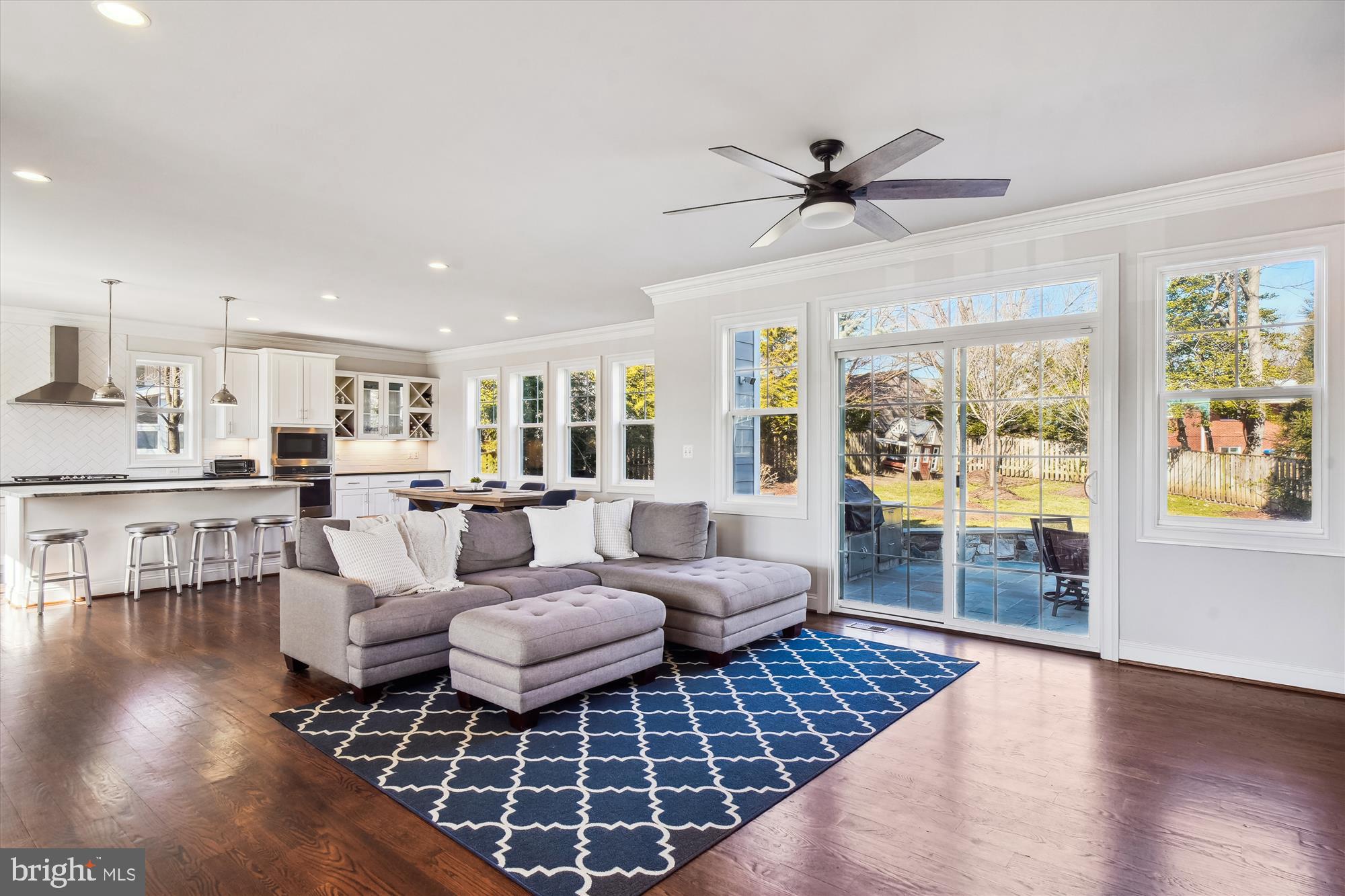 WHITE FLINT PARK - Residential