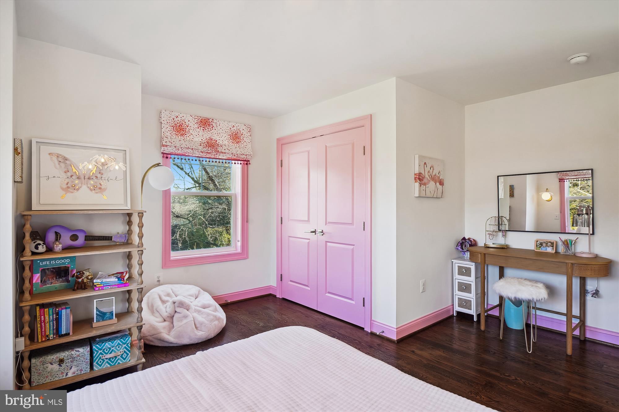 WHITE FLINT PARK - Residential