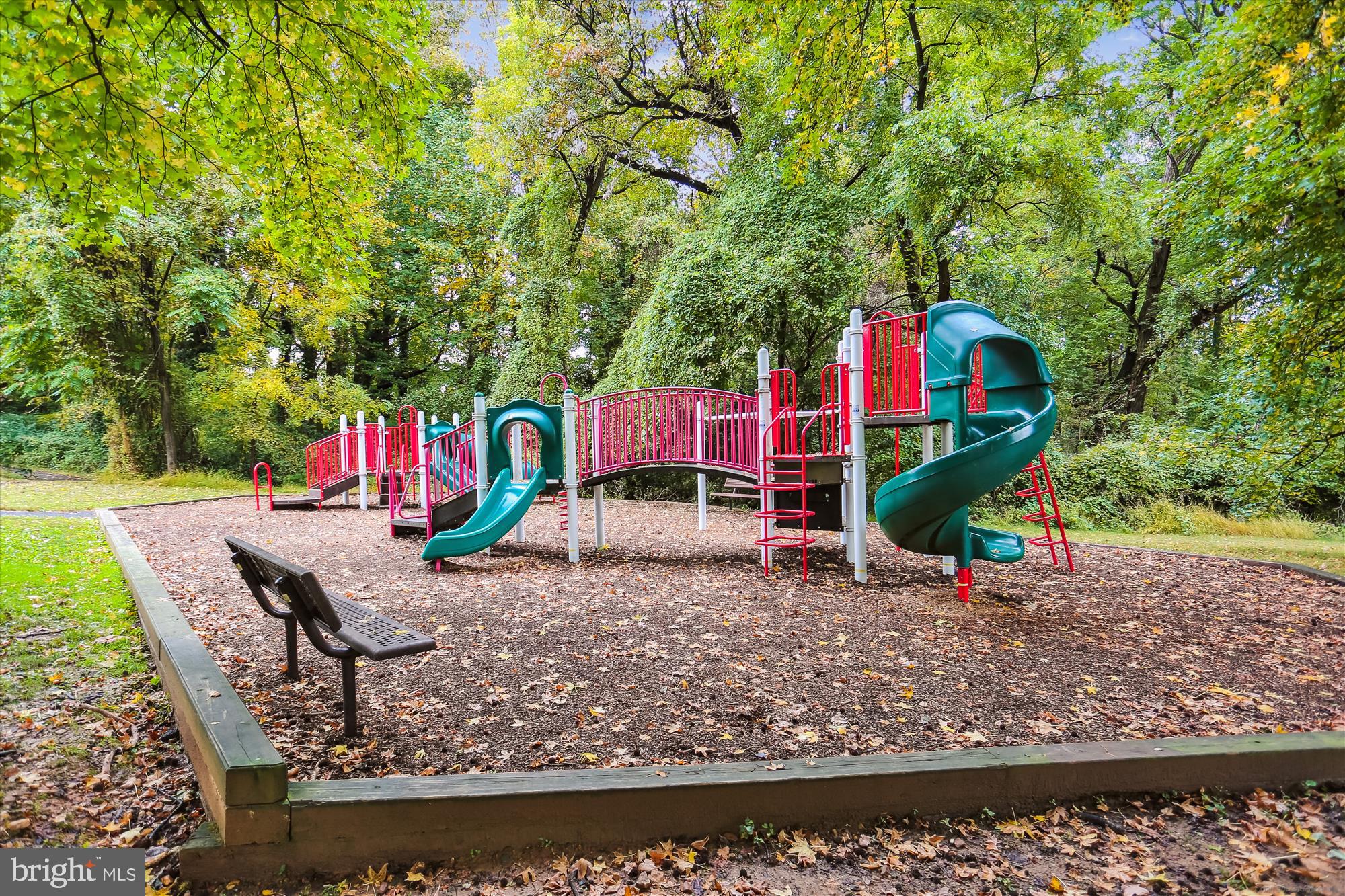 WHITE FLINT PARK - Residential