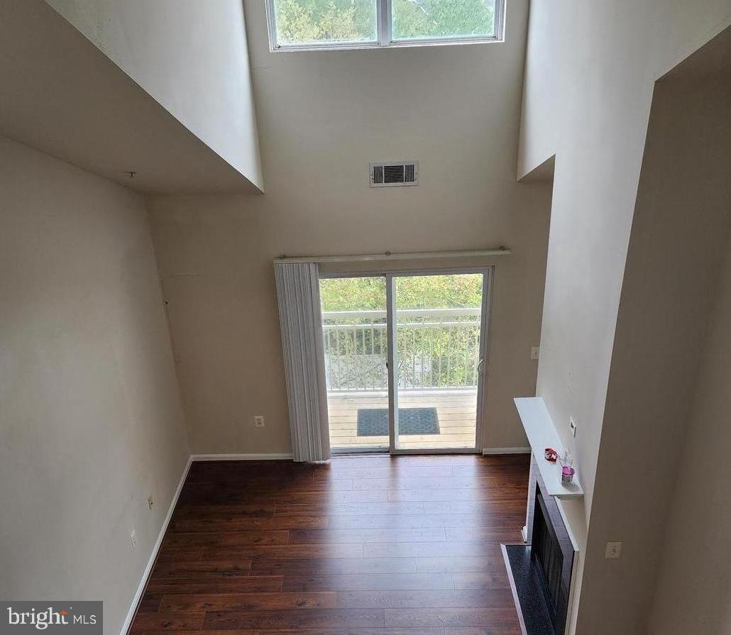 MARQUIS AT VIENNA STATION - Residential Lease