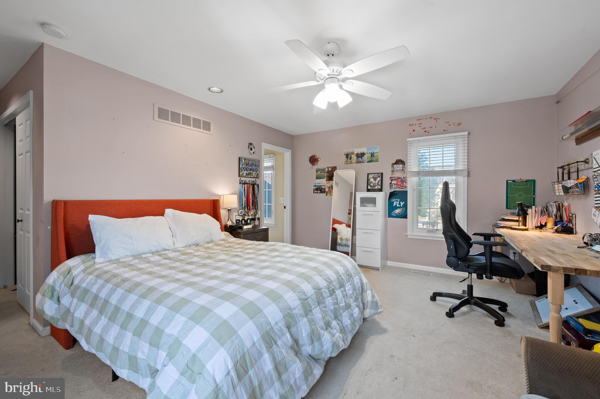 CORNERSTONE - Residential