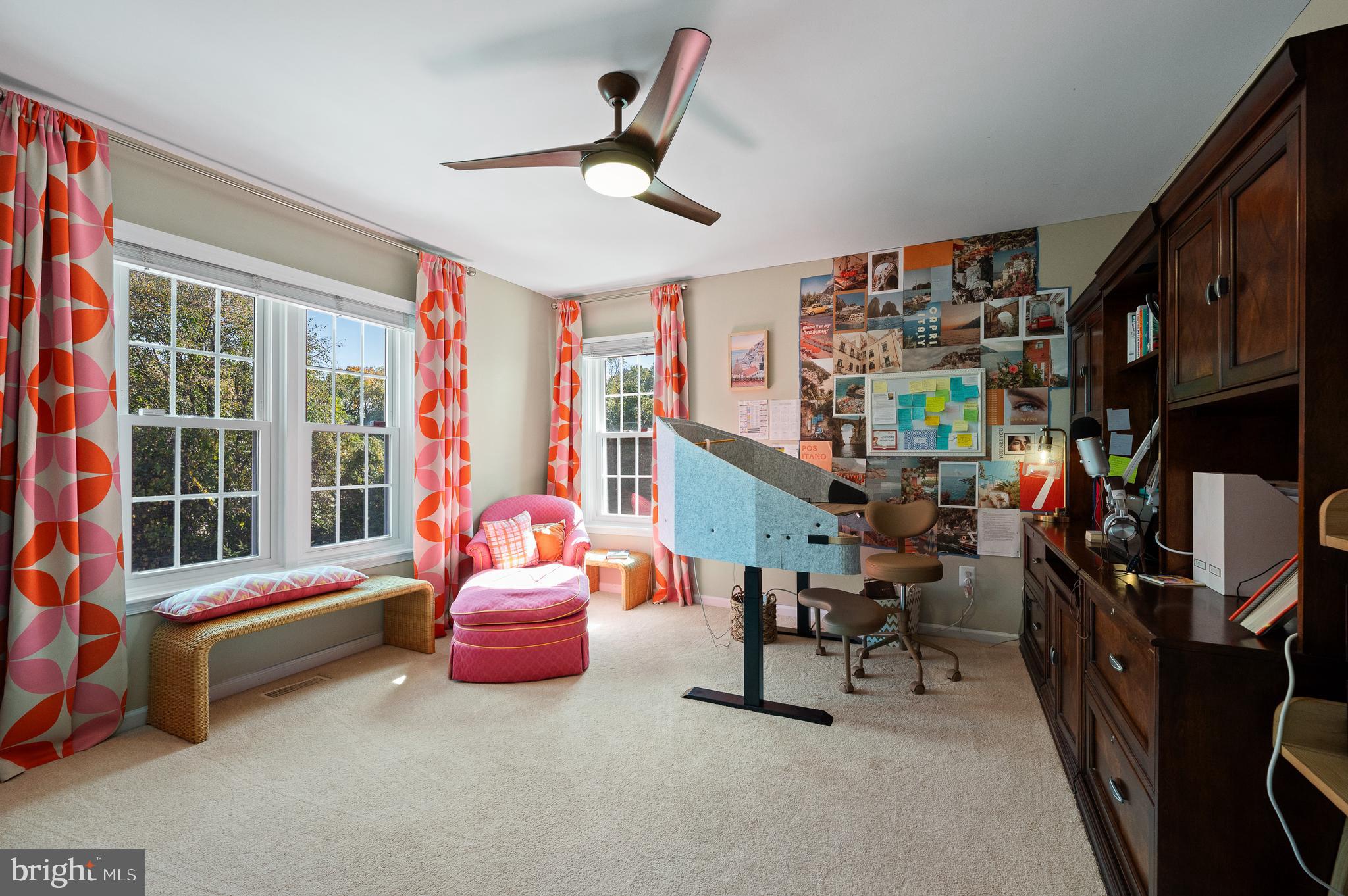 CORNERSTONE - Residential