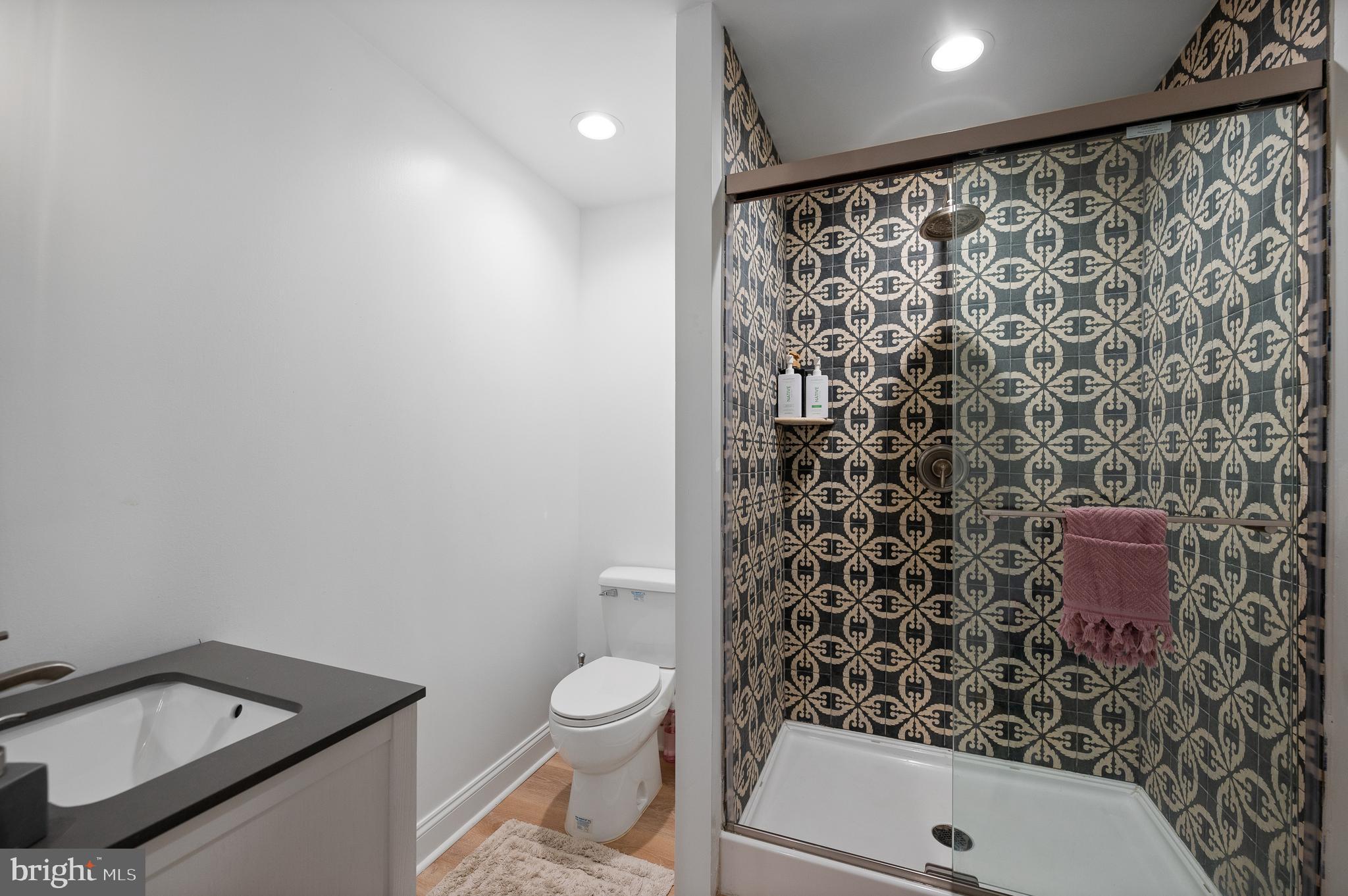 CORNERSTONE - Residential