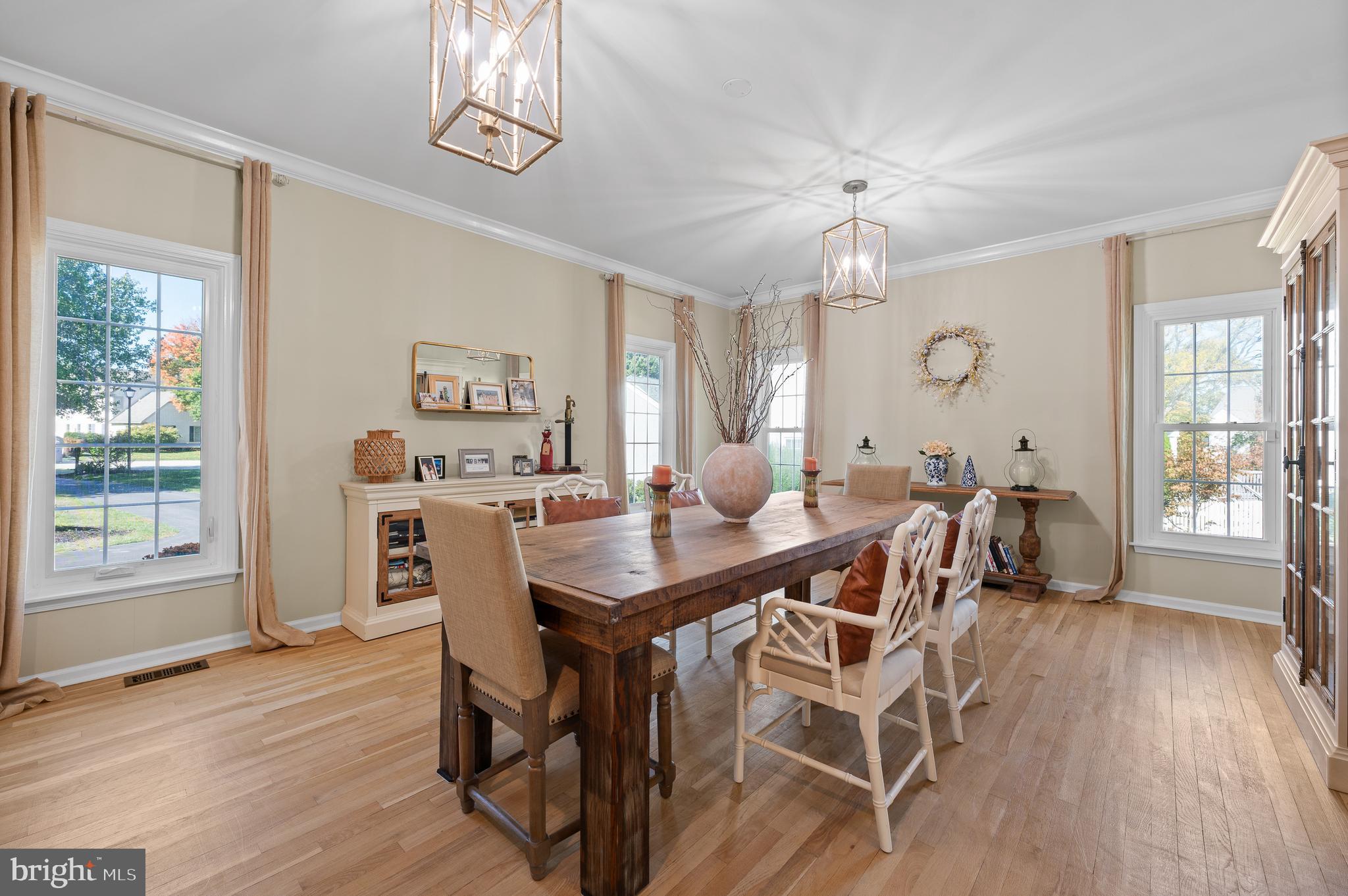 CORNERSTONE - Residential