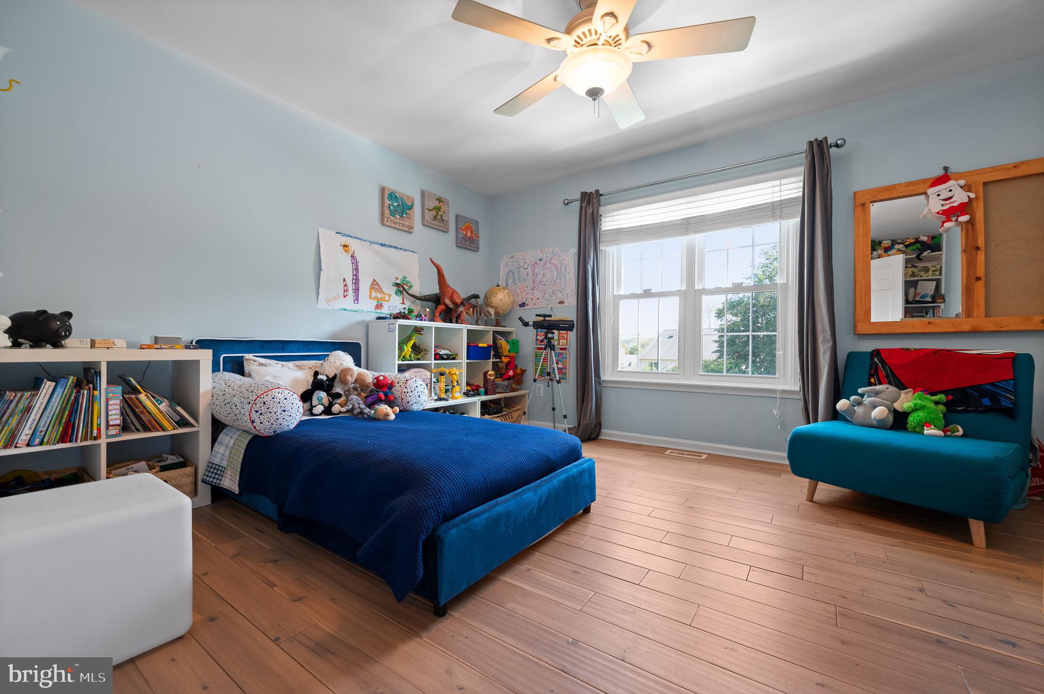 CORNERSTONE - Residential