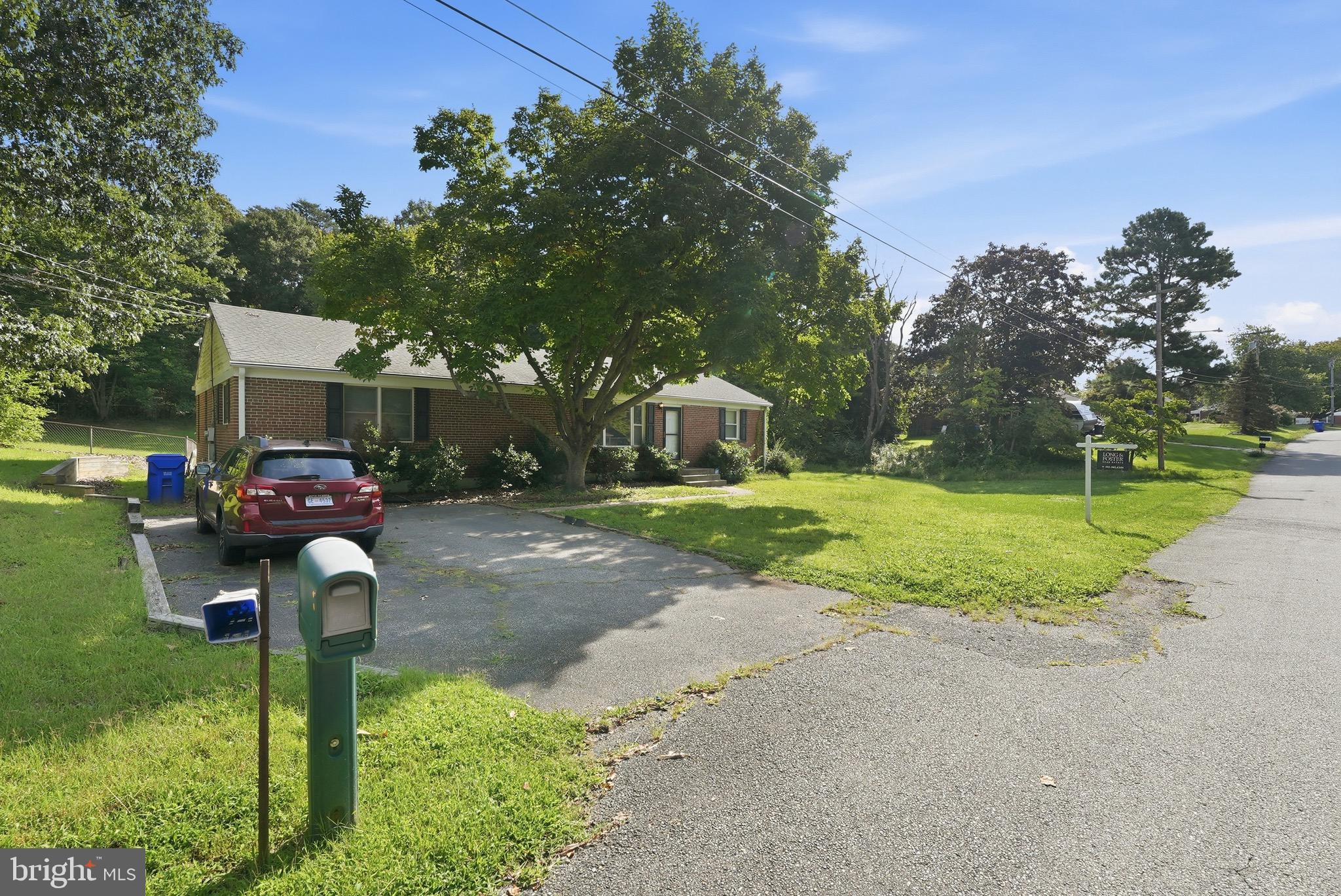3260 GREEN MEADOWS DRIVE
