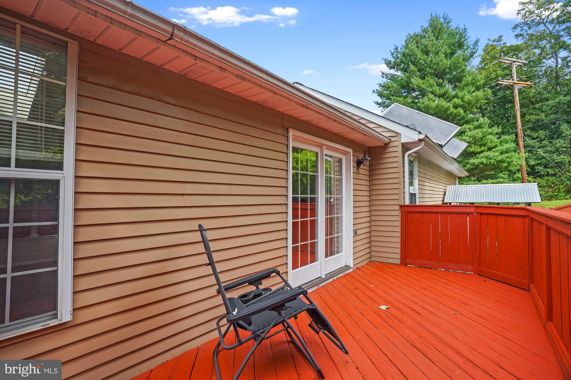 RIVERSIDE - Residential