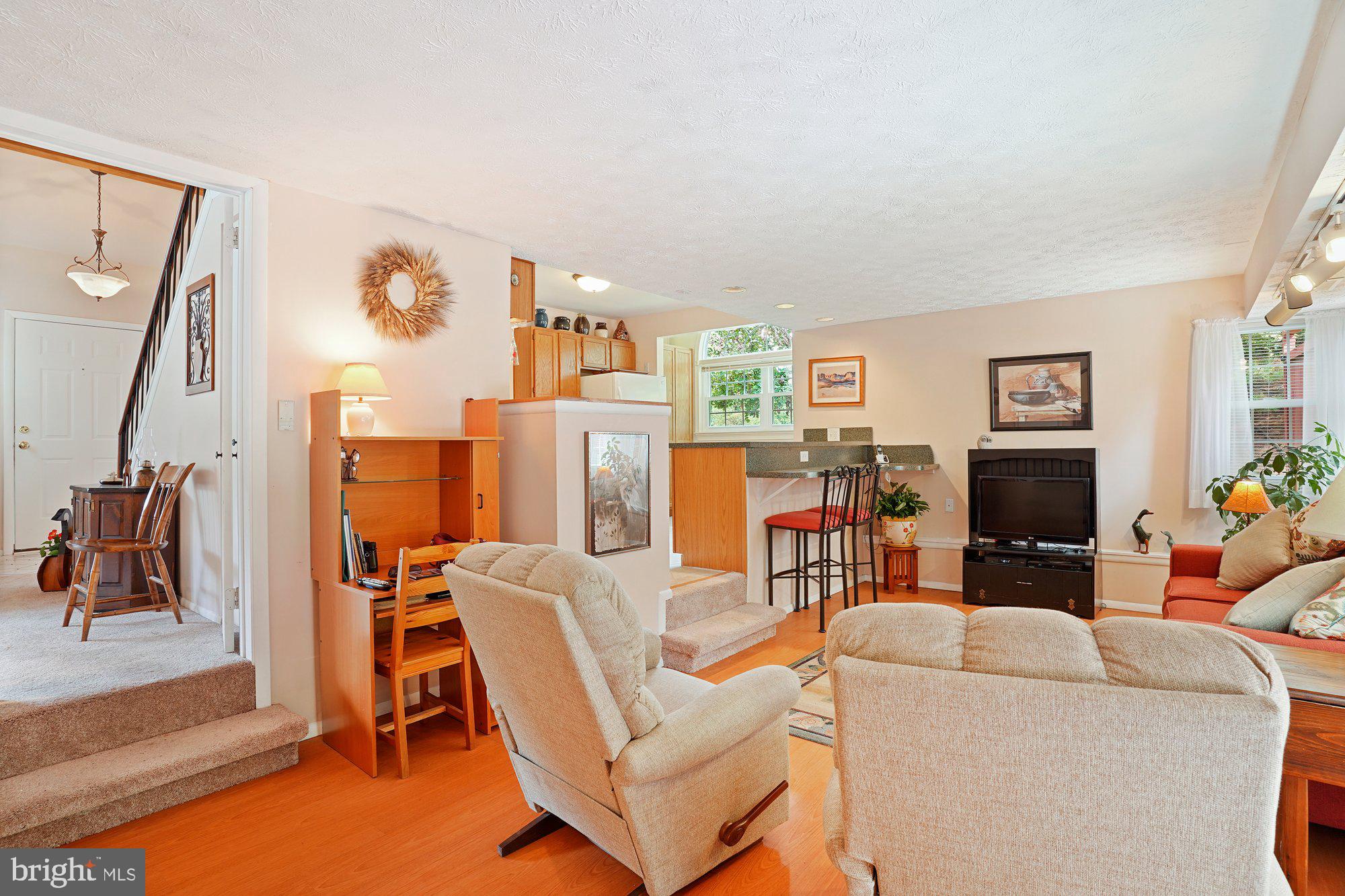 RIVERSIDE - Residential