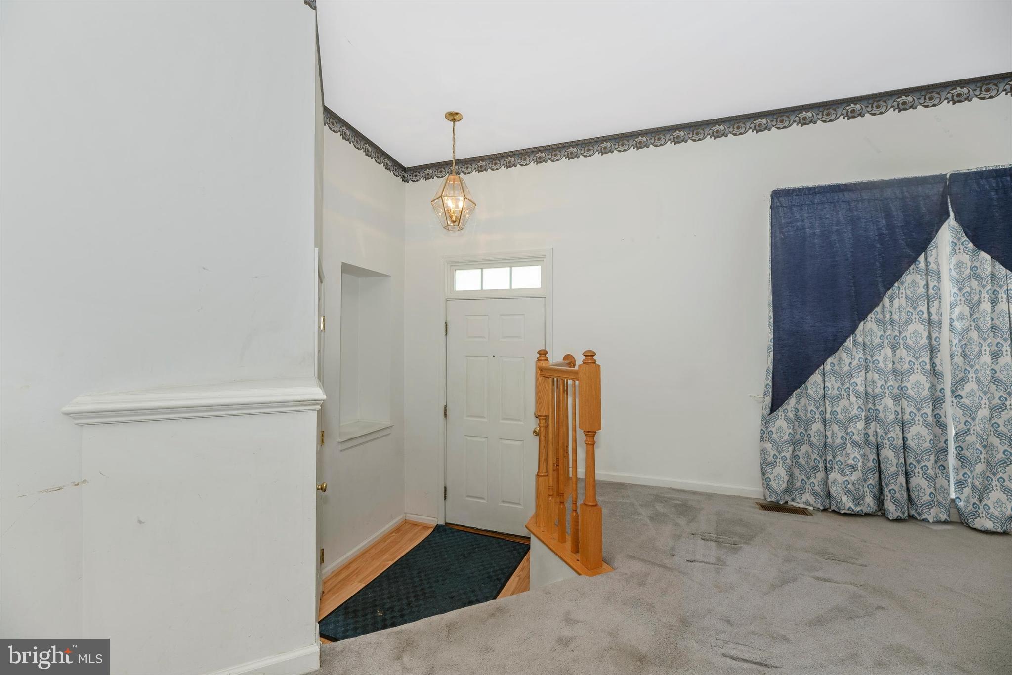 SPRING RIDGE - Residential