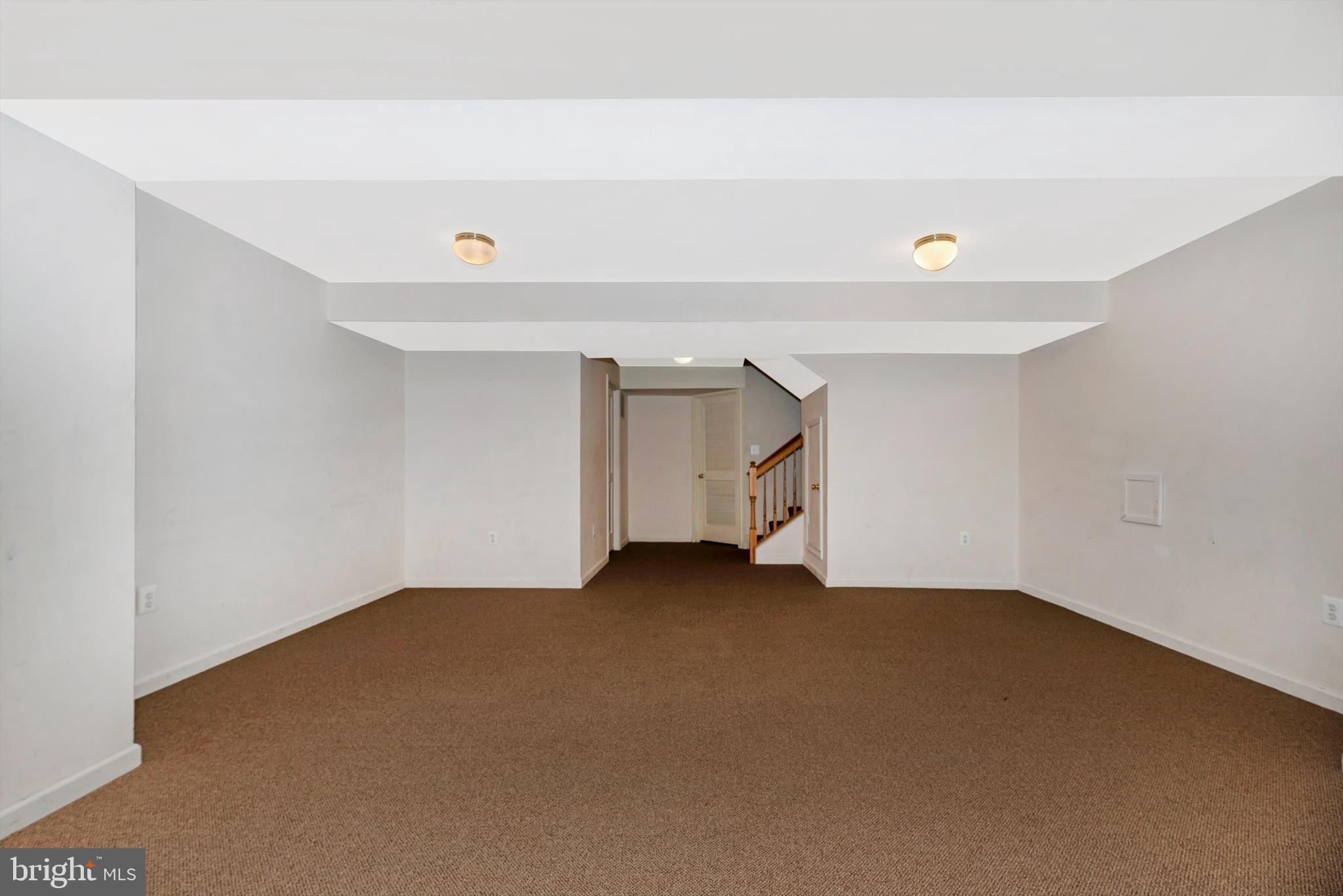 SPRING RIDGE - Residential