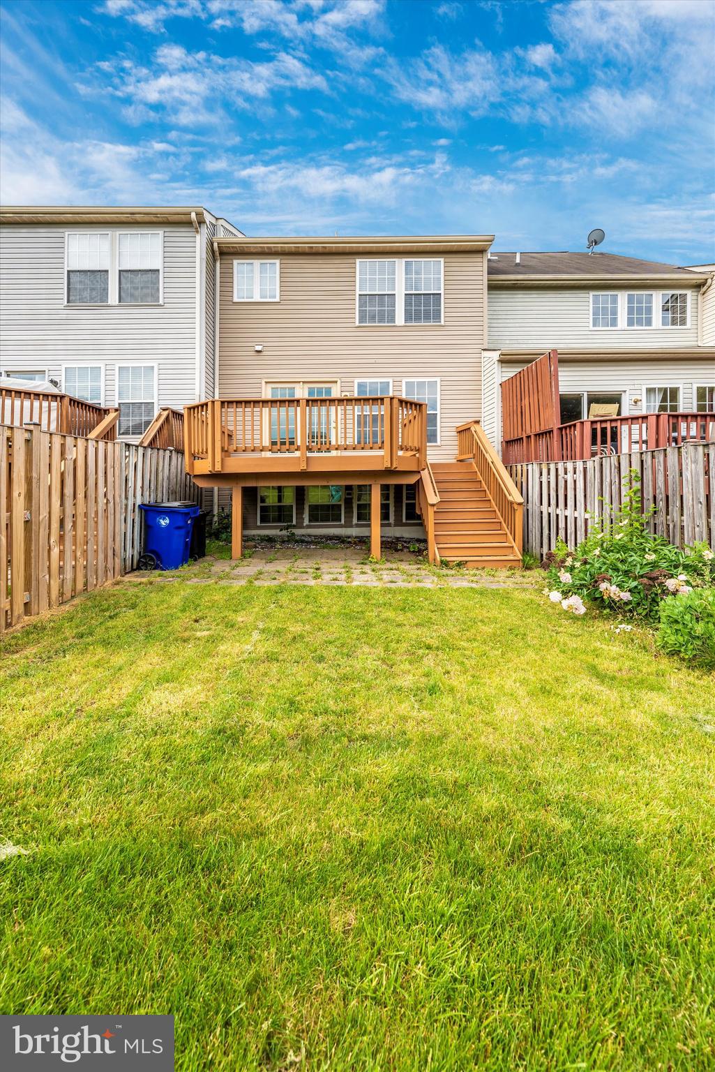 SPRING RIDGE - Residential