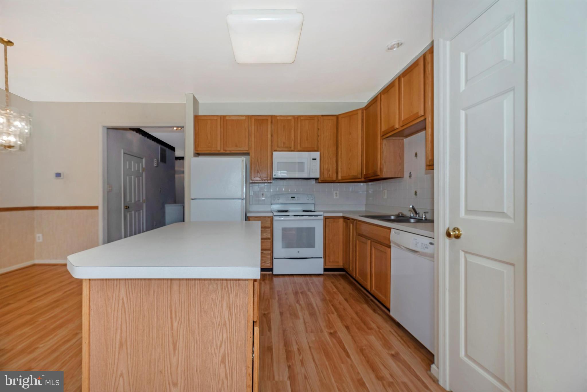 SPRING RIDGE - Residential