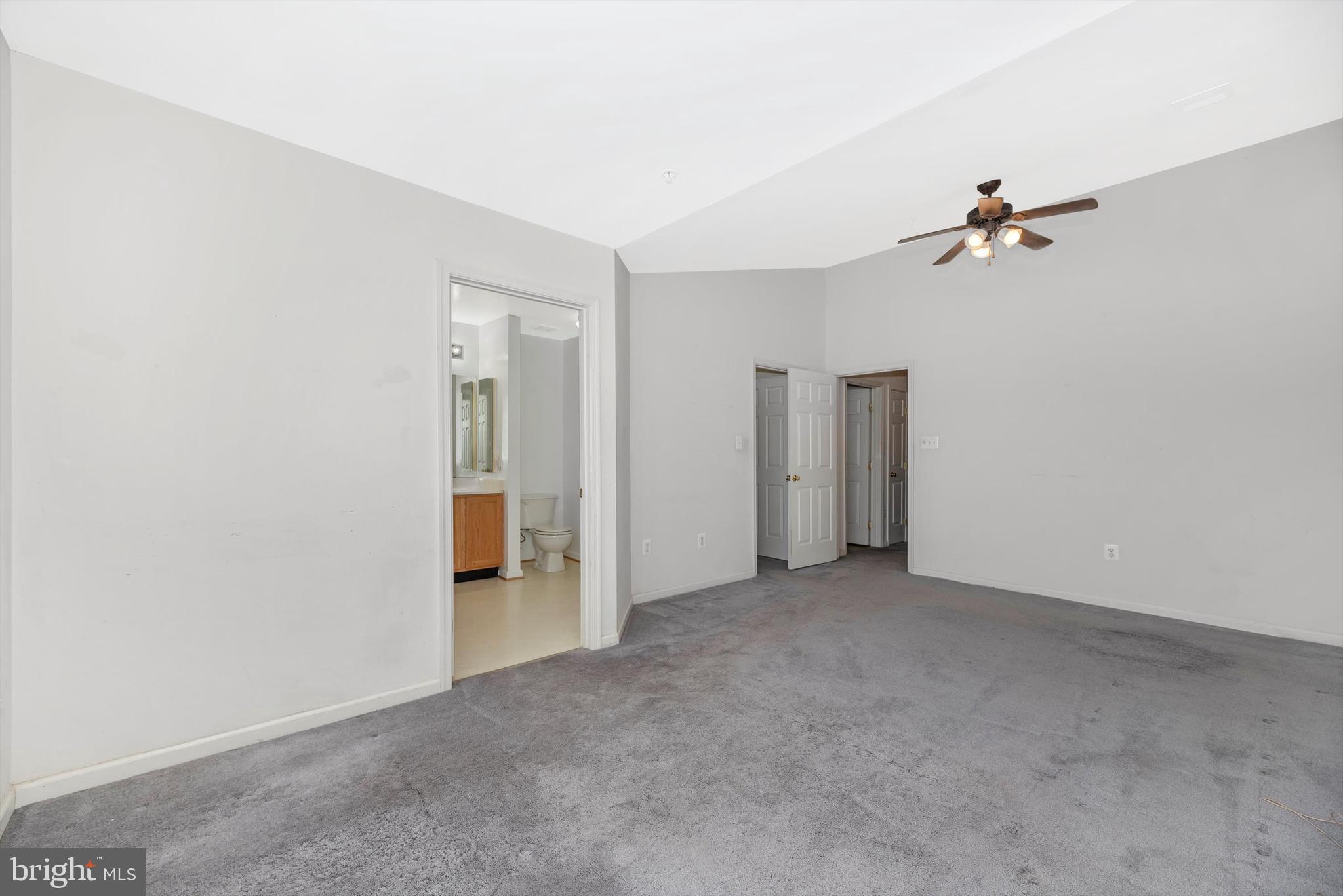 SPRING RIDGE - Residential