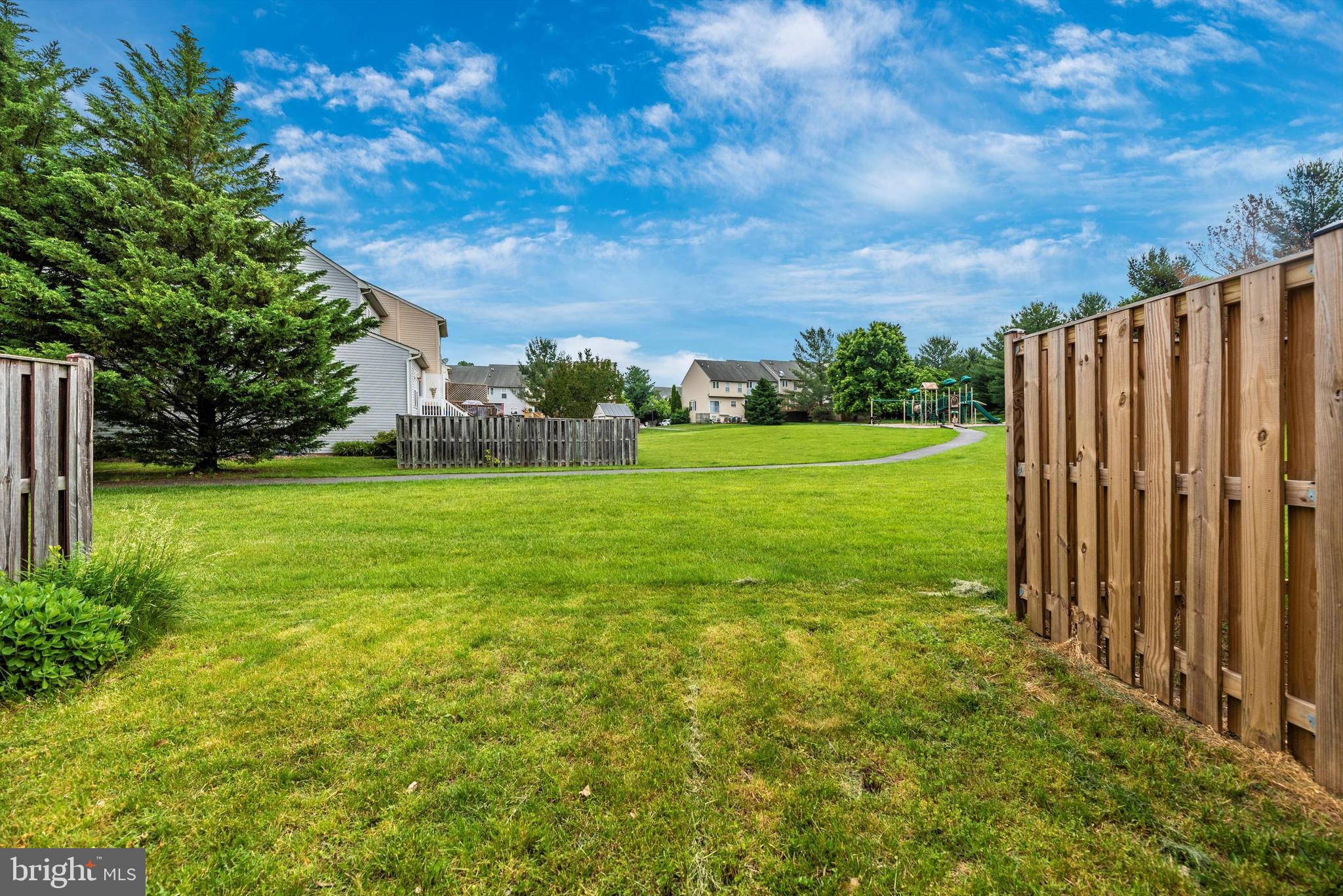 SPRING RIDGE - Residential