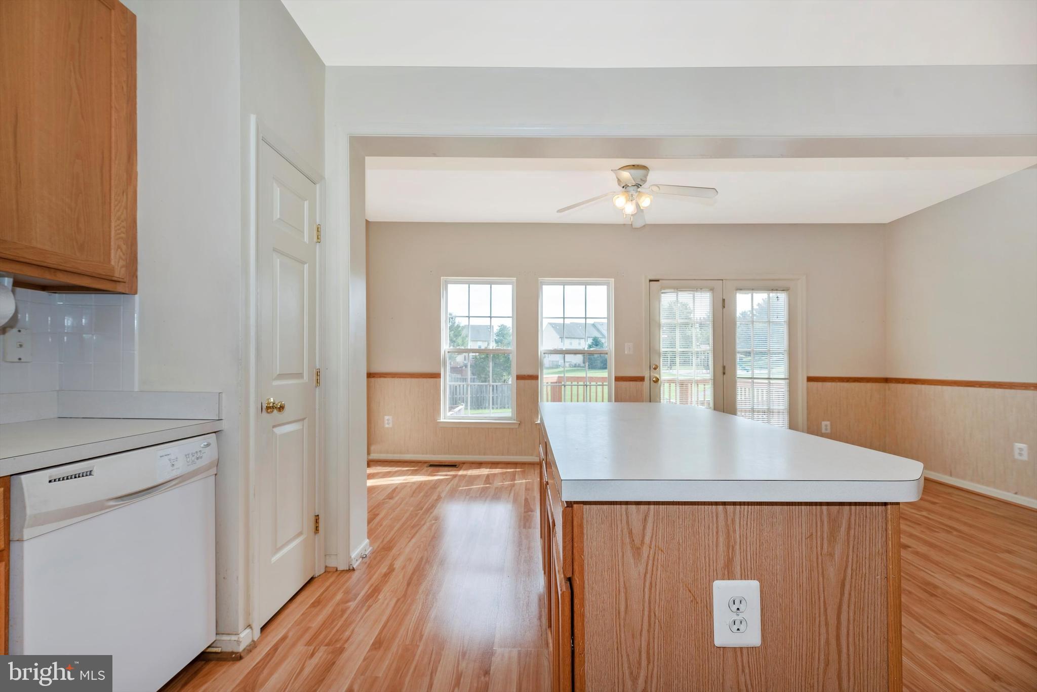 SPRING RIDGE - Residential