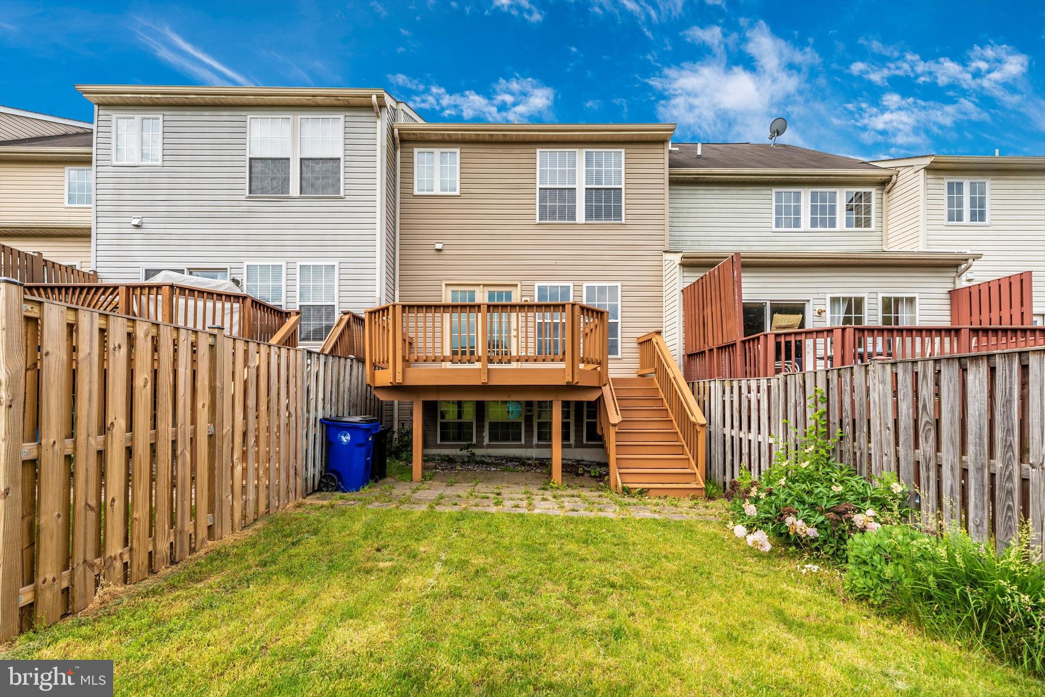 SPRING RIDGE - Residential