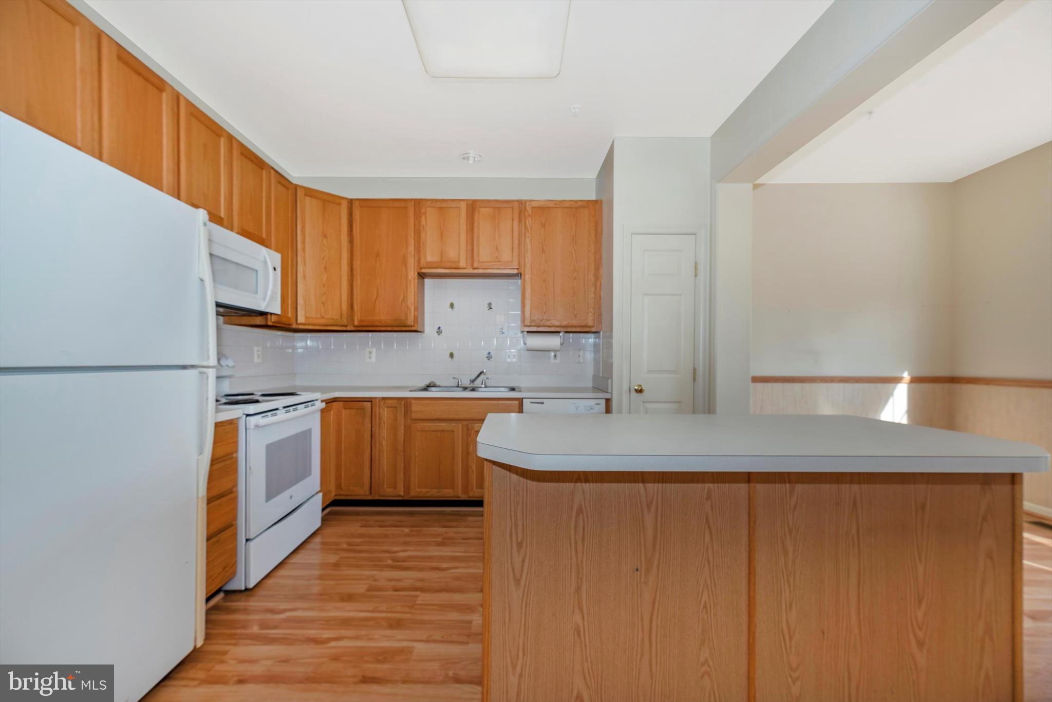 SPRING RIDGE - Residential